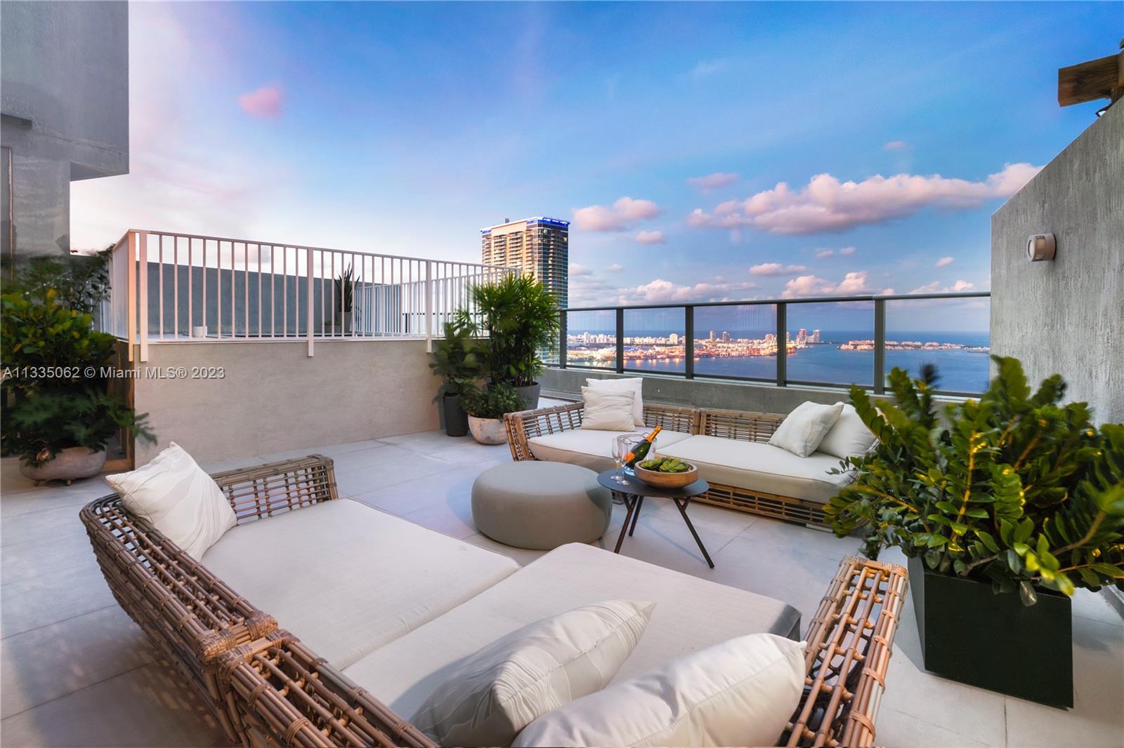 1300 S MIAMI AVENUE CONDO - Residential Lease