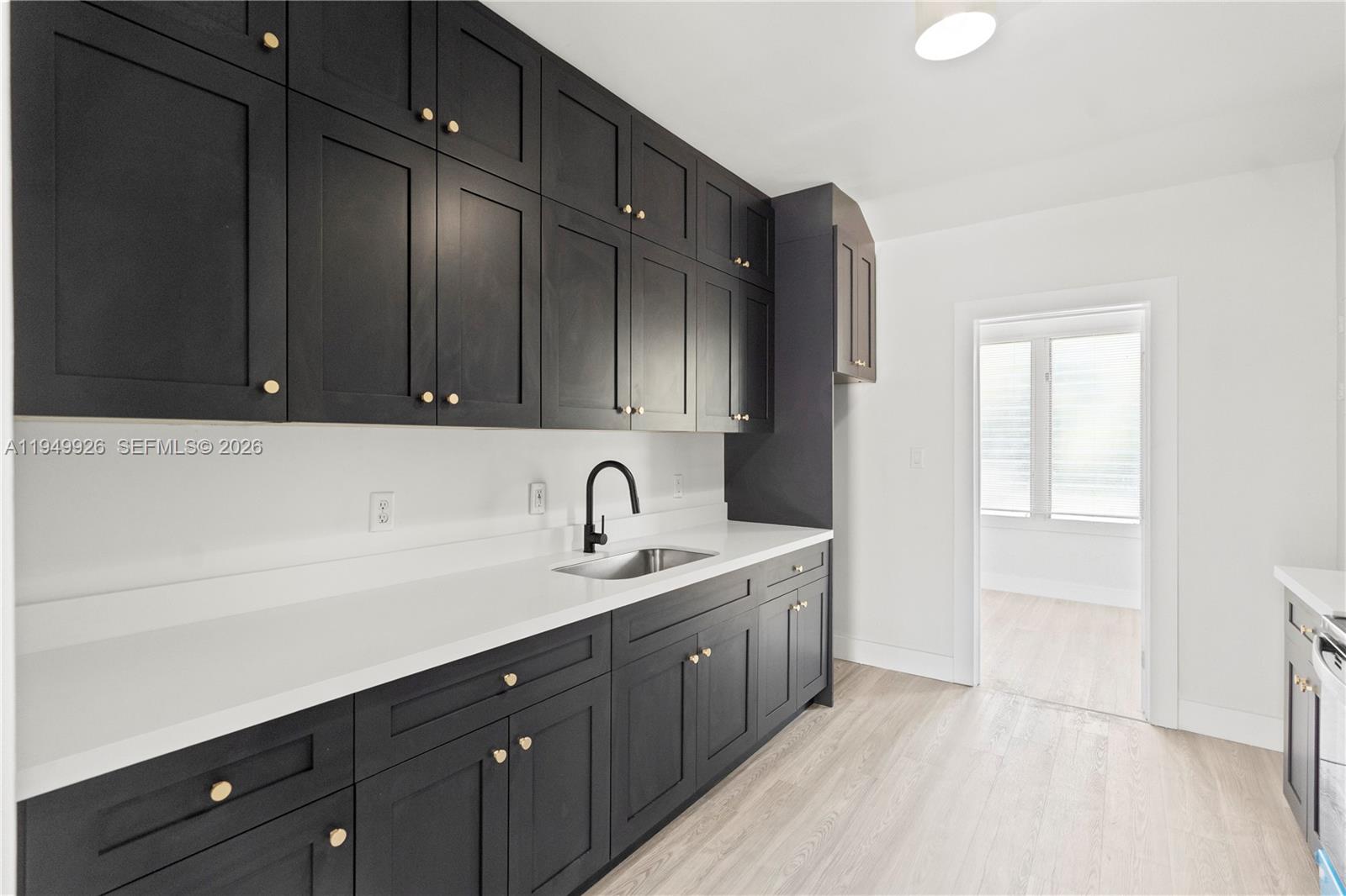 BISCAYNE AVE TRACT - Residential Lease