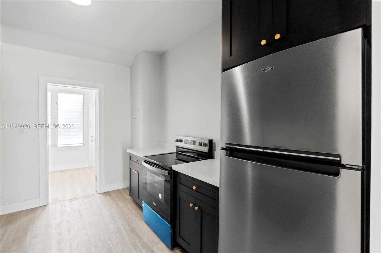 BISCAYNE AVE TRACT - Residential Lease
