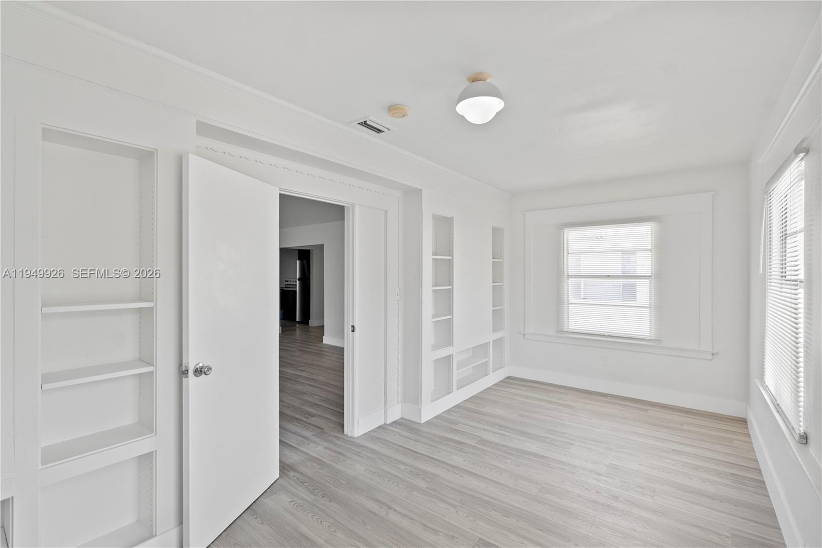 BISCAYNE AVE TRACT - Residential Lease