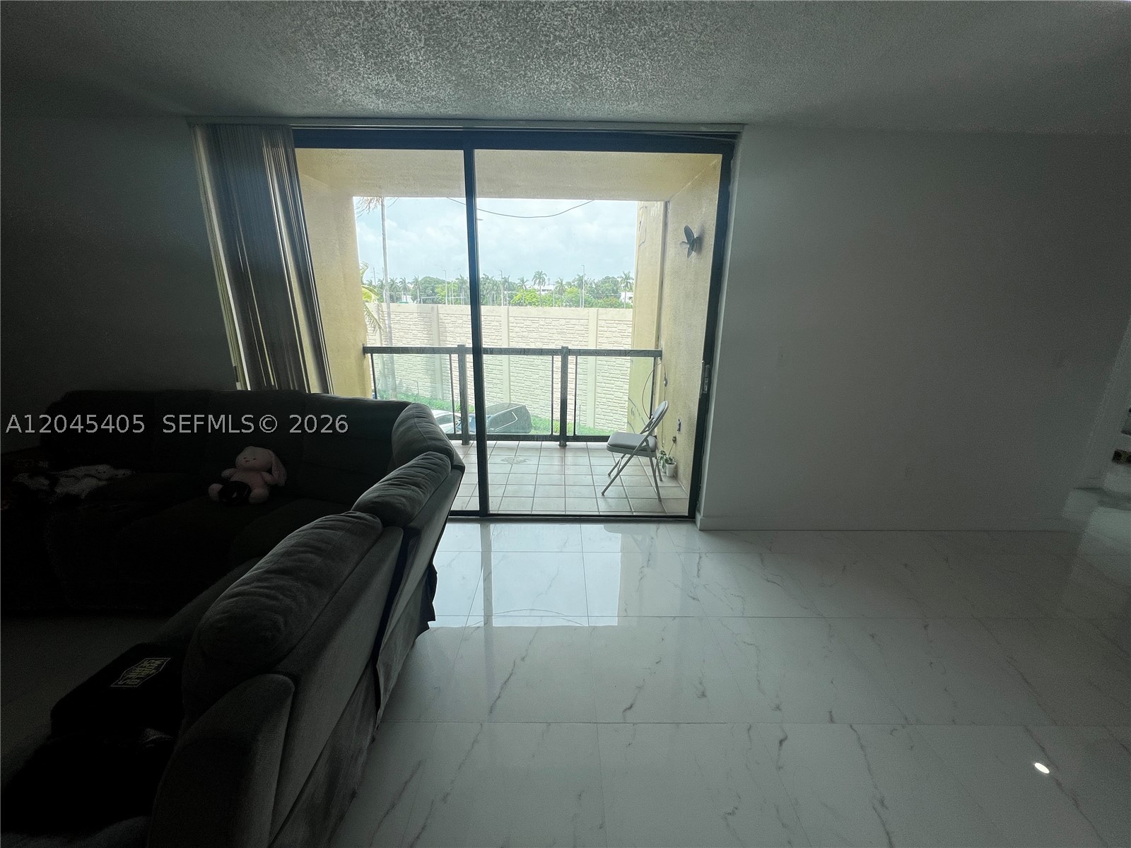 INTERNATIONAL PARK I COND - Residential