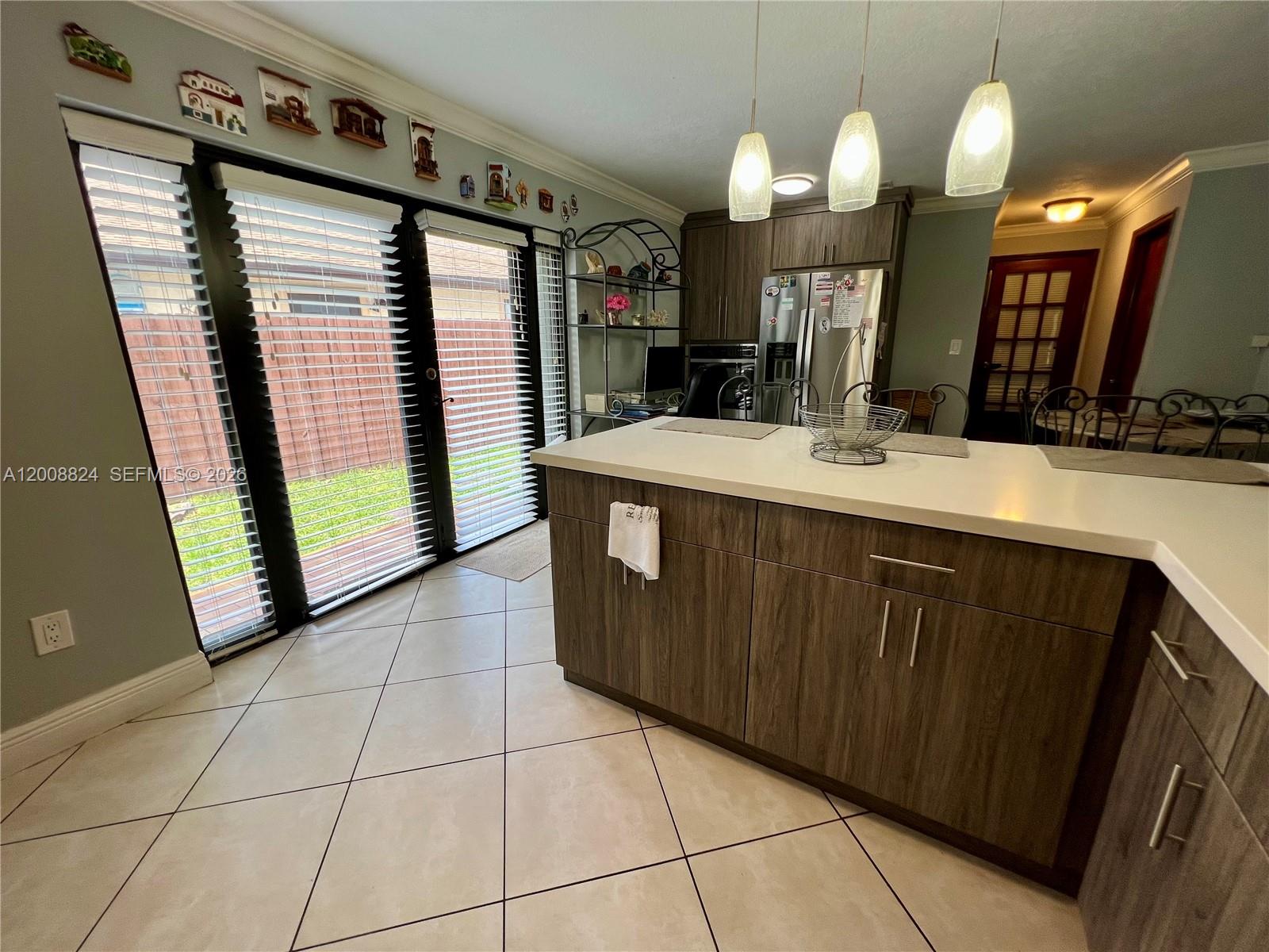LOS PASEOS - Residential