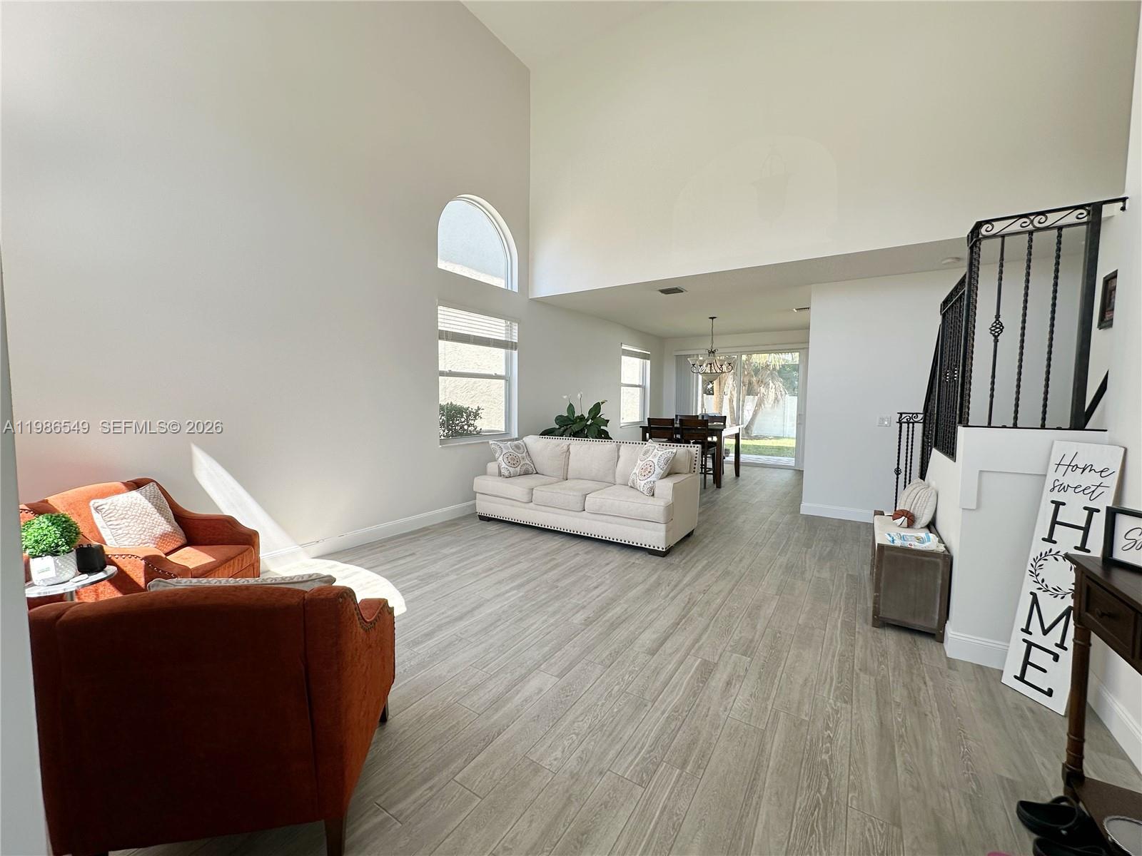 TOWNGATE - Residential