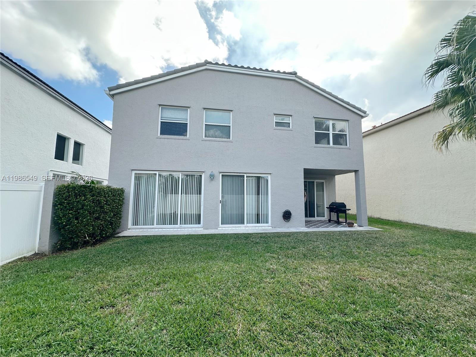 TOWNGATE - Residential