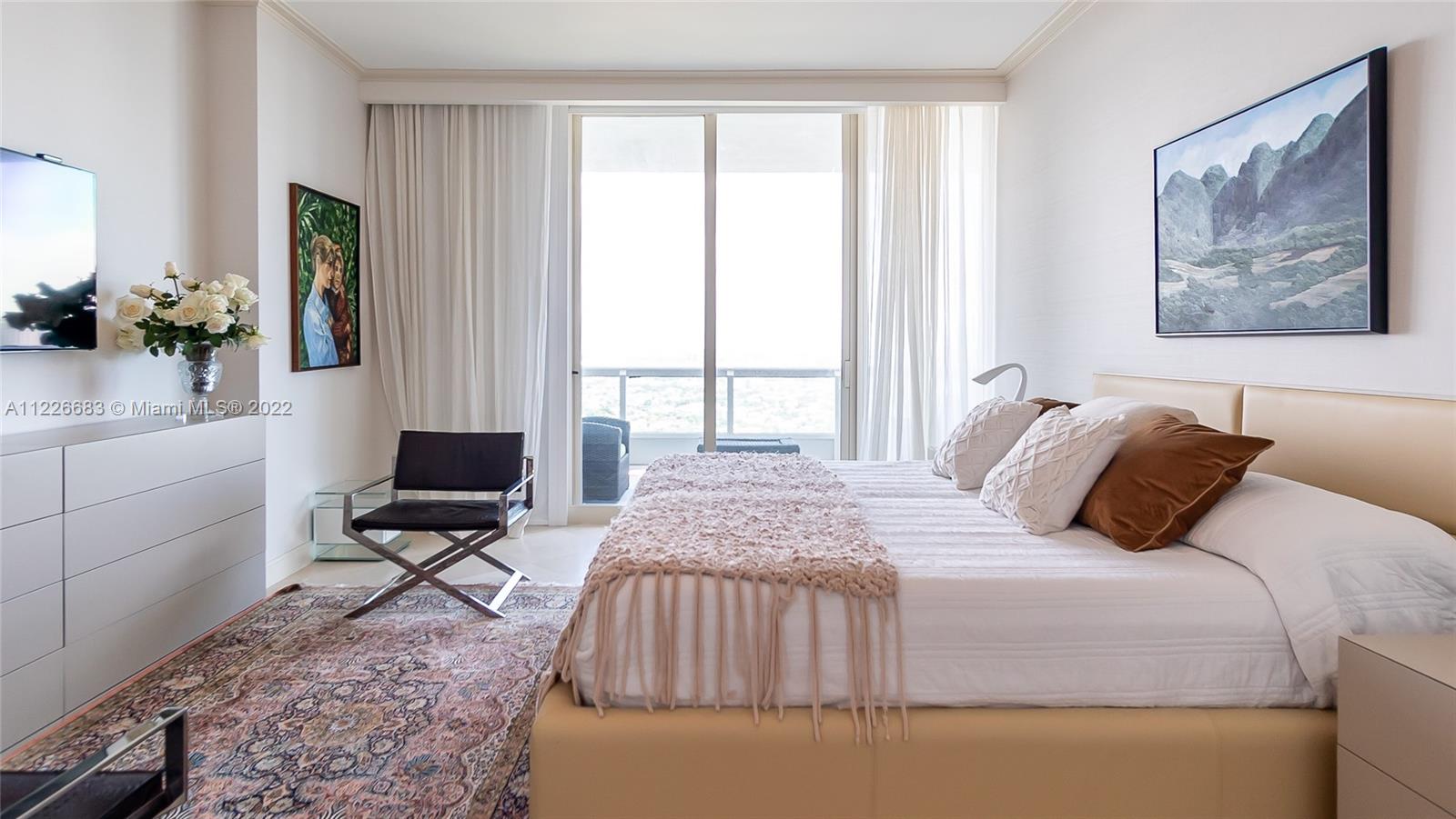 SANTA MARIA CONDO - Residential