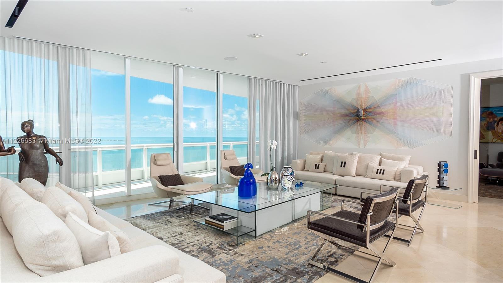 SANTA MARIA CONDO - Residential