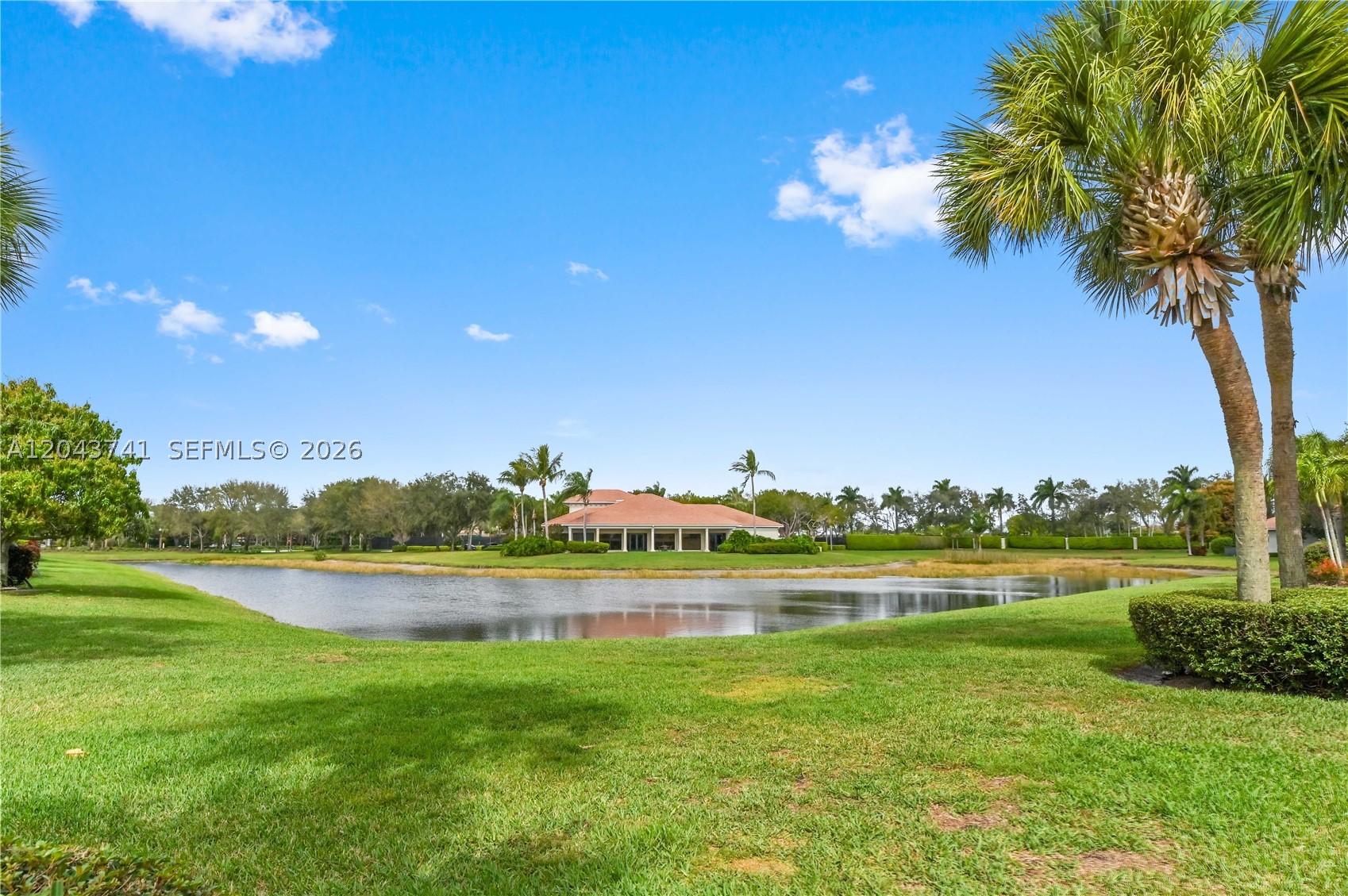 TIVOLI LAKES - Residential