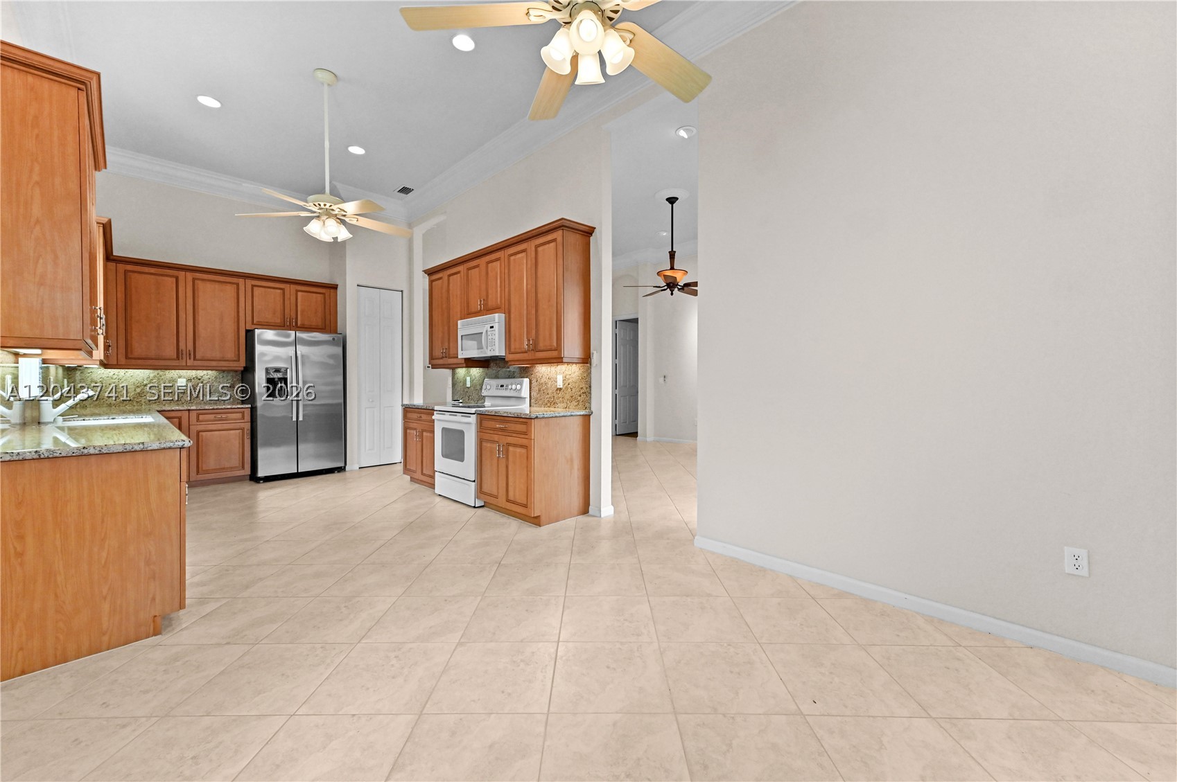 TIVOLI LAKES - Residential