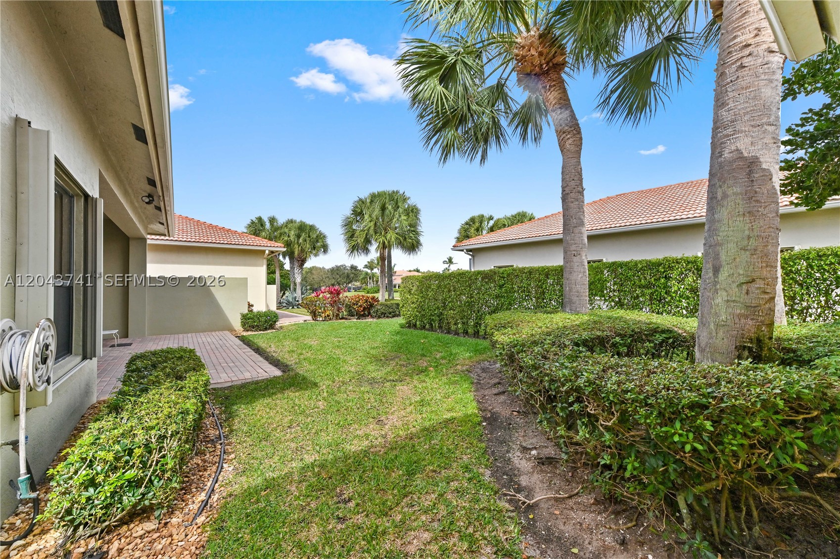 TIVOLI LAKES - Residential