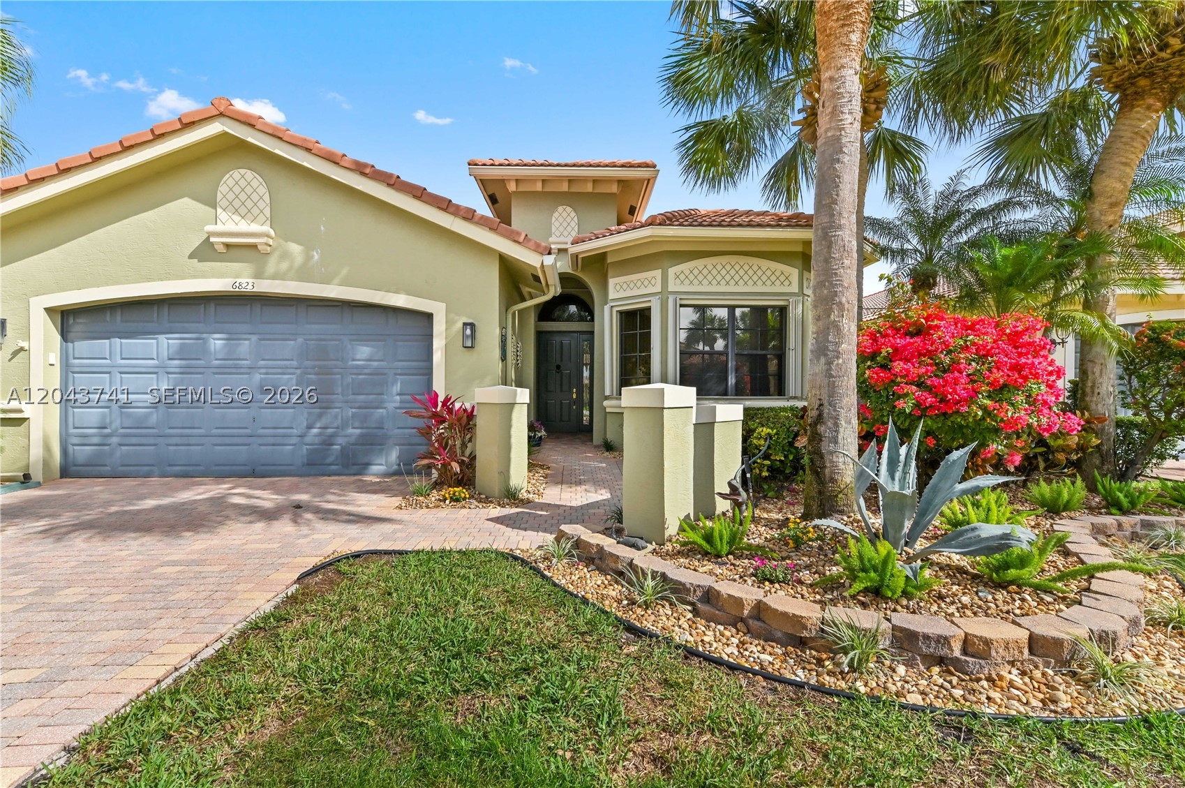 TIVOLI LAKES - Residential