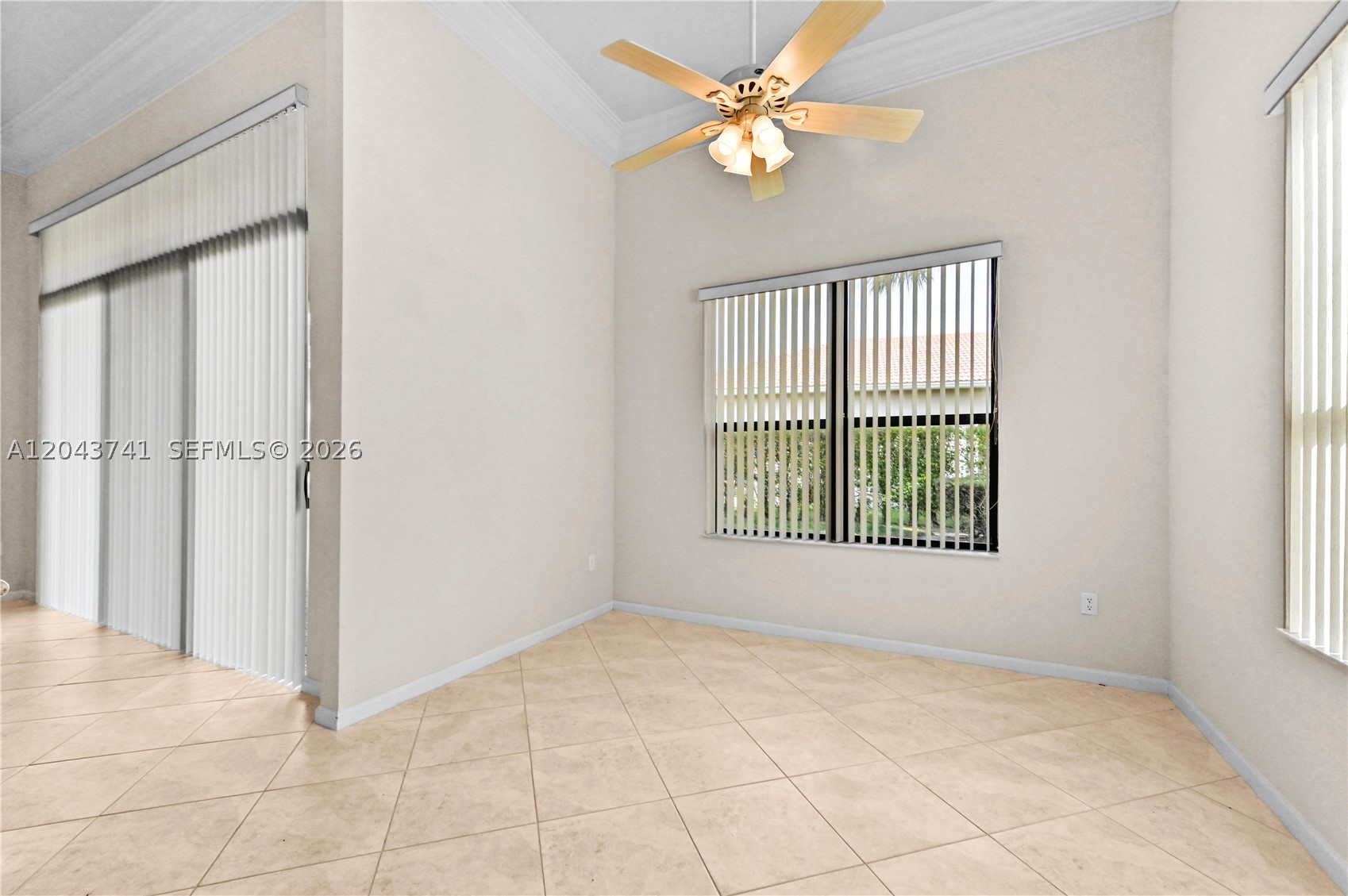 TIVOLI LAKES - Residential