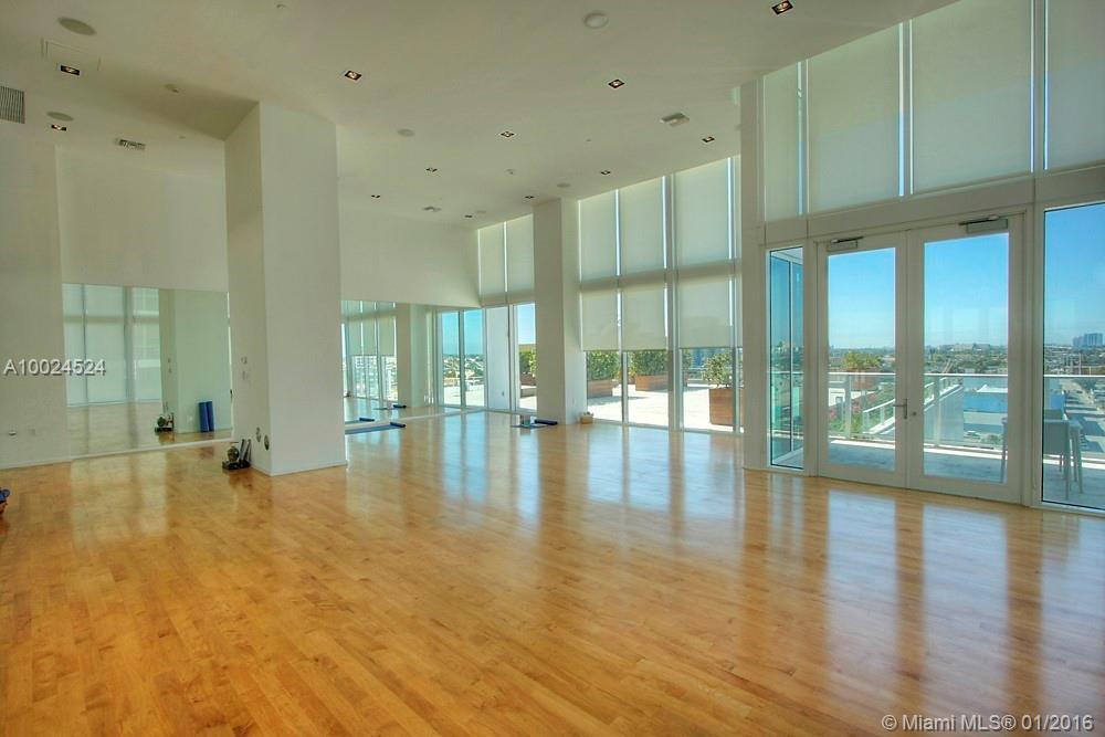 Ten Museum Park Residenti - Residential Lease