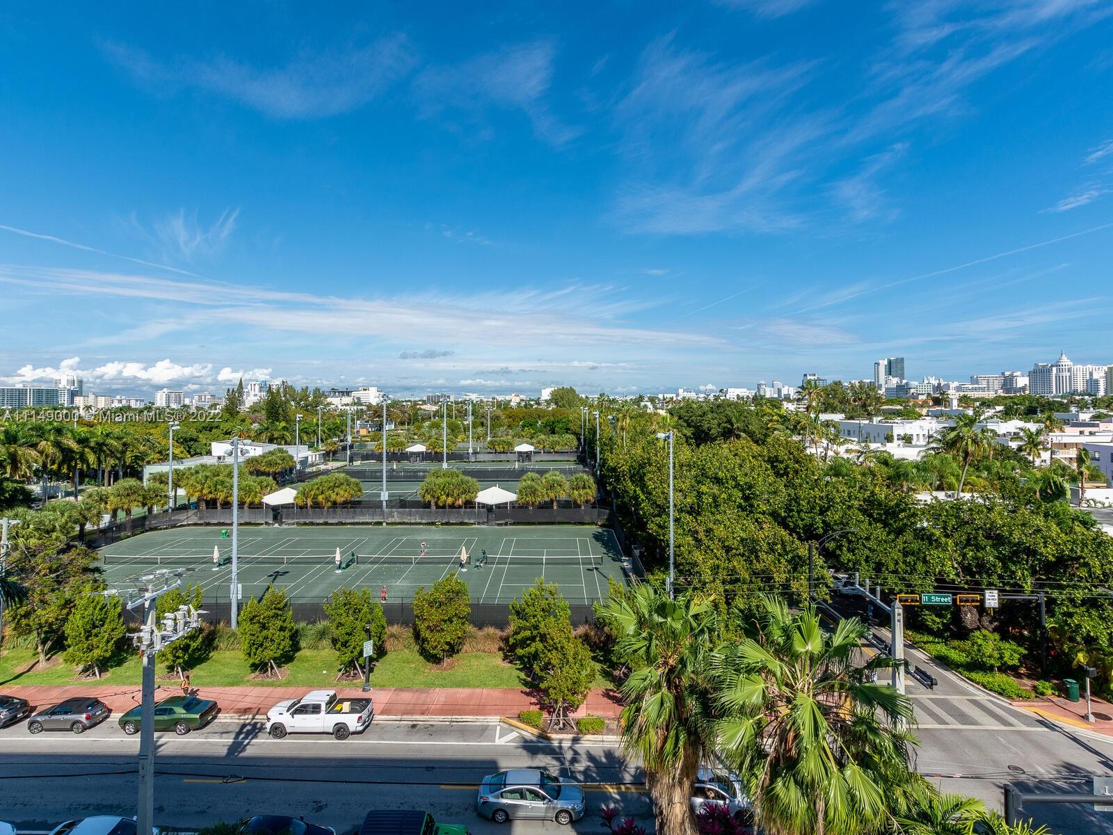 ADMIRAL TOWERS CONDO - Residential