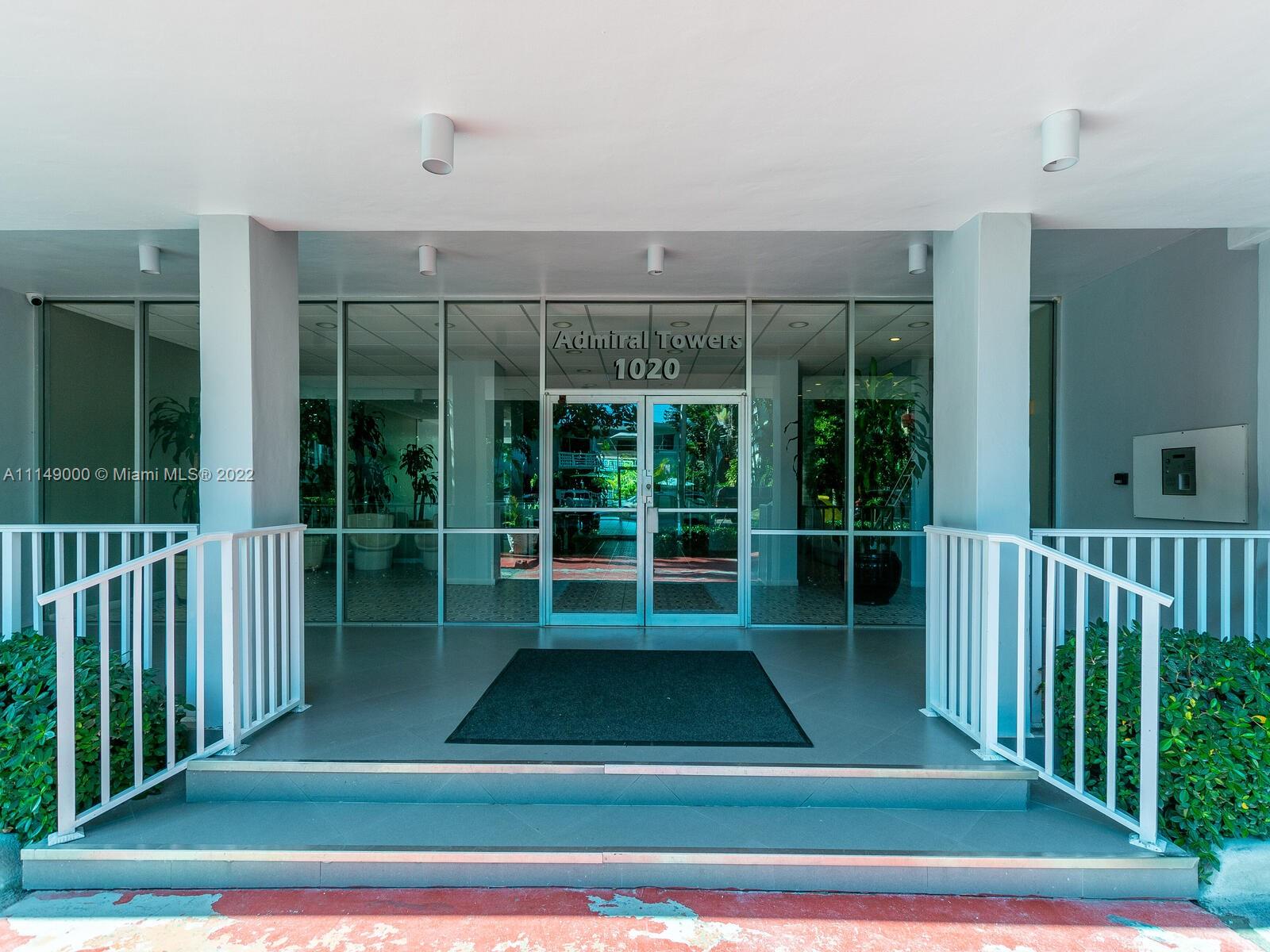 ADMIRAL TOWERS CONDO - Residential