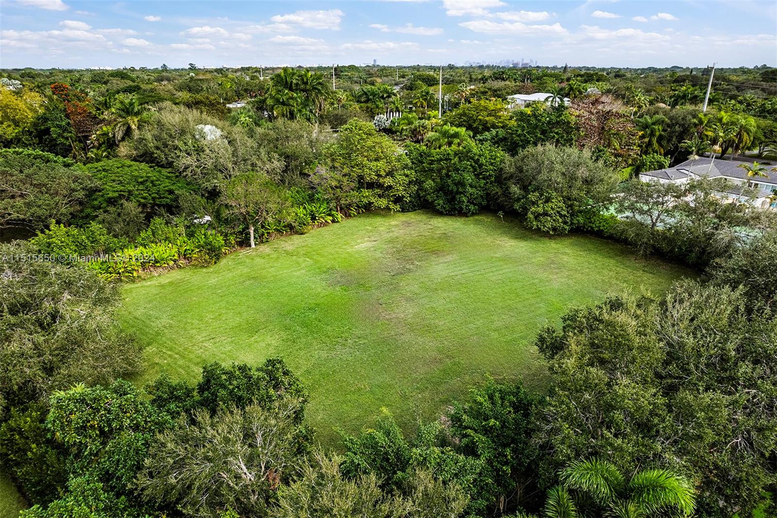 KILLIAN PARK - Land