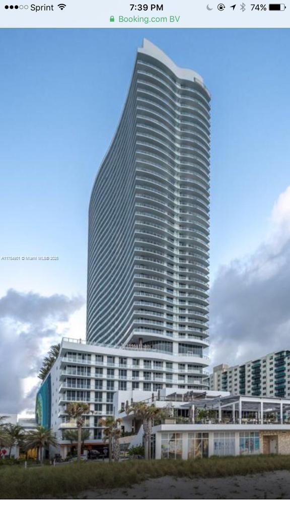 FANTASTIC RESIDENCE AT  LYFE RESORT ( EX-  HYDE BEACH RESORT AND RESIDENCIES) .PANORAMIC OCEAN AND INTRACOSTAL VIEWS. DIRCT ON OCEAN. 2 BEDS, 2 BATHS AND FULLY FURNISHED -ONE KING BED IN MASTER BEDROOM, 2 QUEEN BEDS IN SECOND BEDROOM AND ONE SOFA BED IN LIVING ROOM..FULL SERVICES AND AMENTIES. THE RENT CAN BE PER DAY, WEEK OR MONTH. VERY EASY TO SHOW.