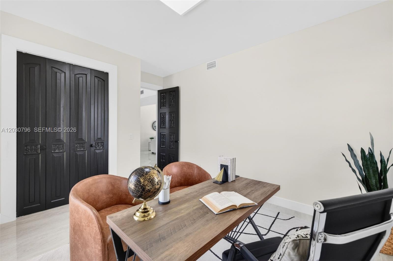 BROOKS ESTATES - Residential
