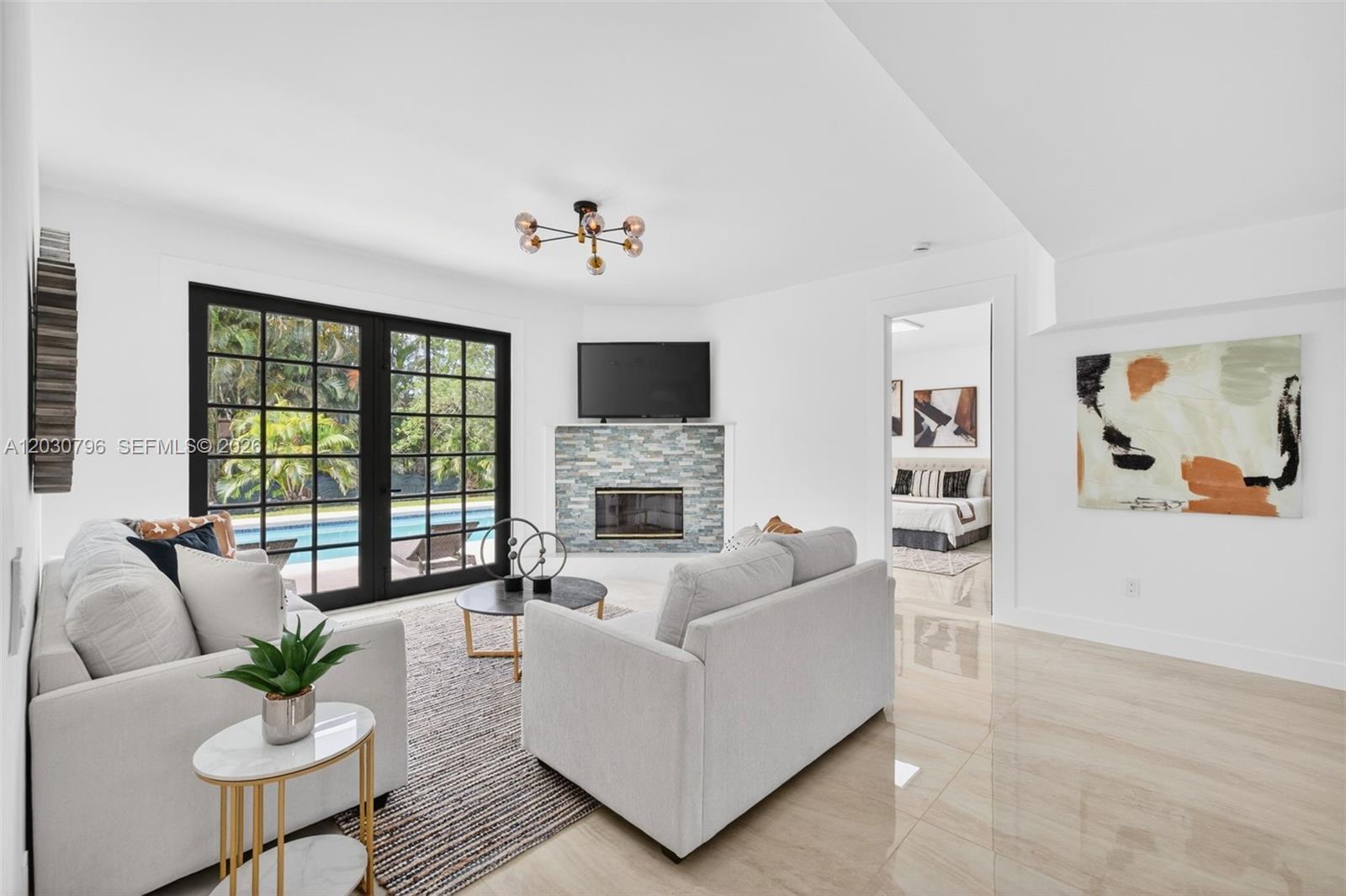 BROOKS ESTATES - Residential