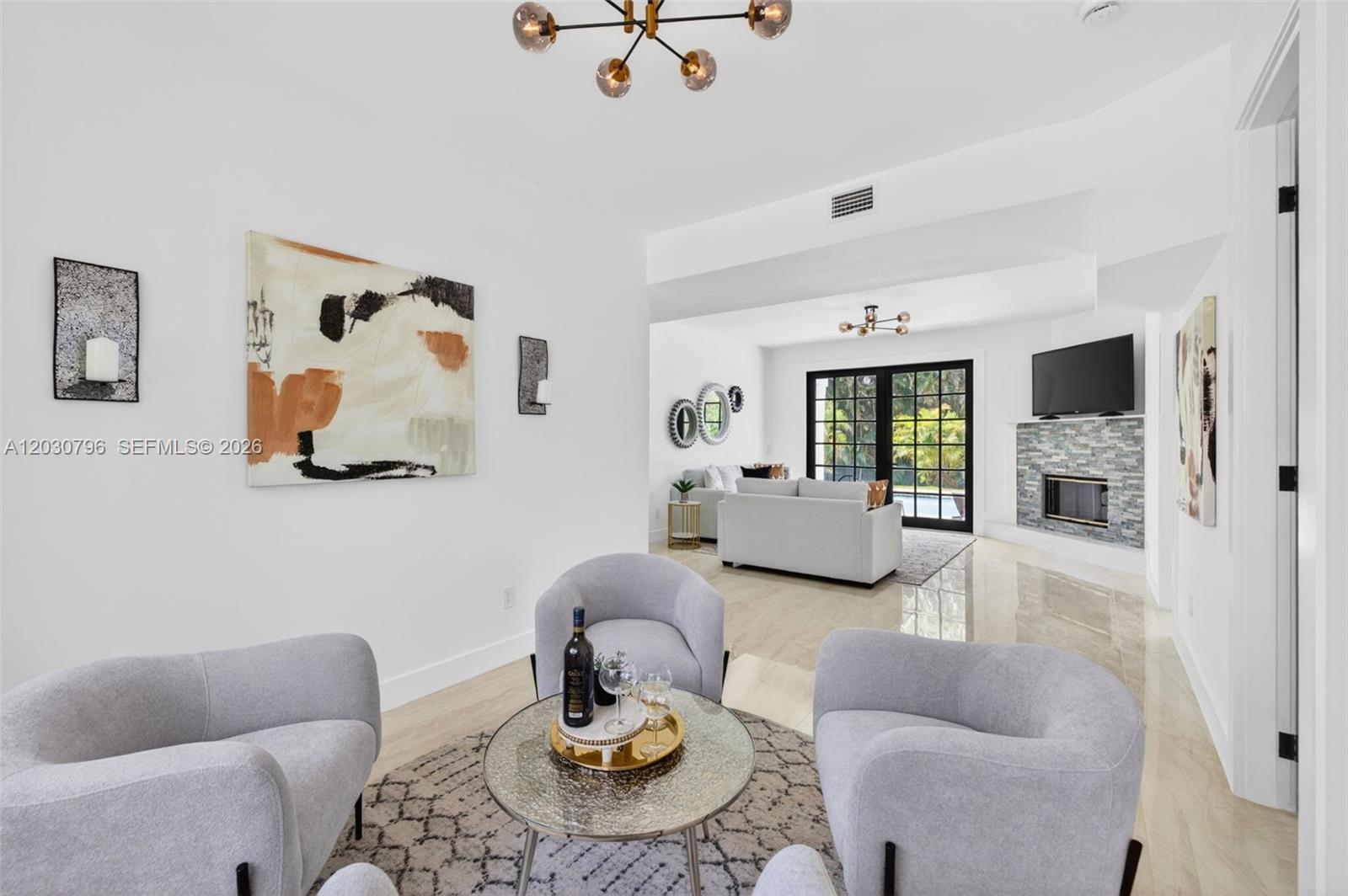 BROOKS ESTATES - Residential