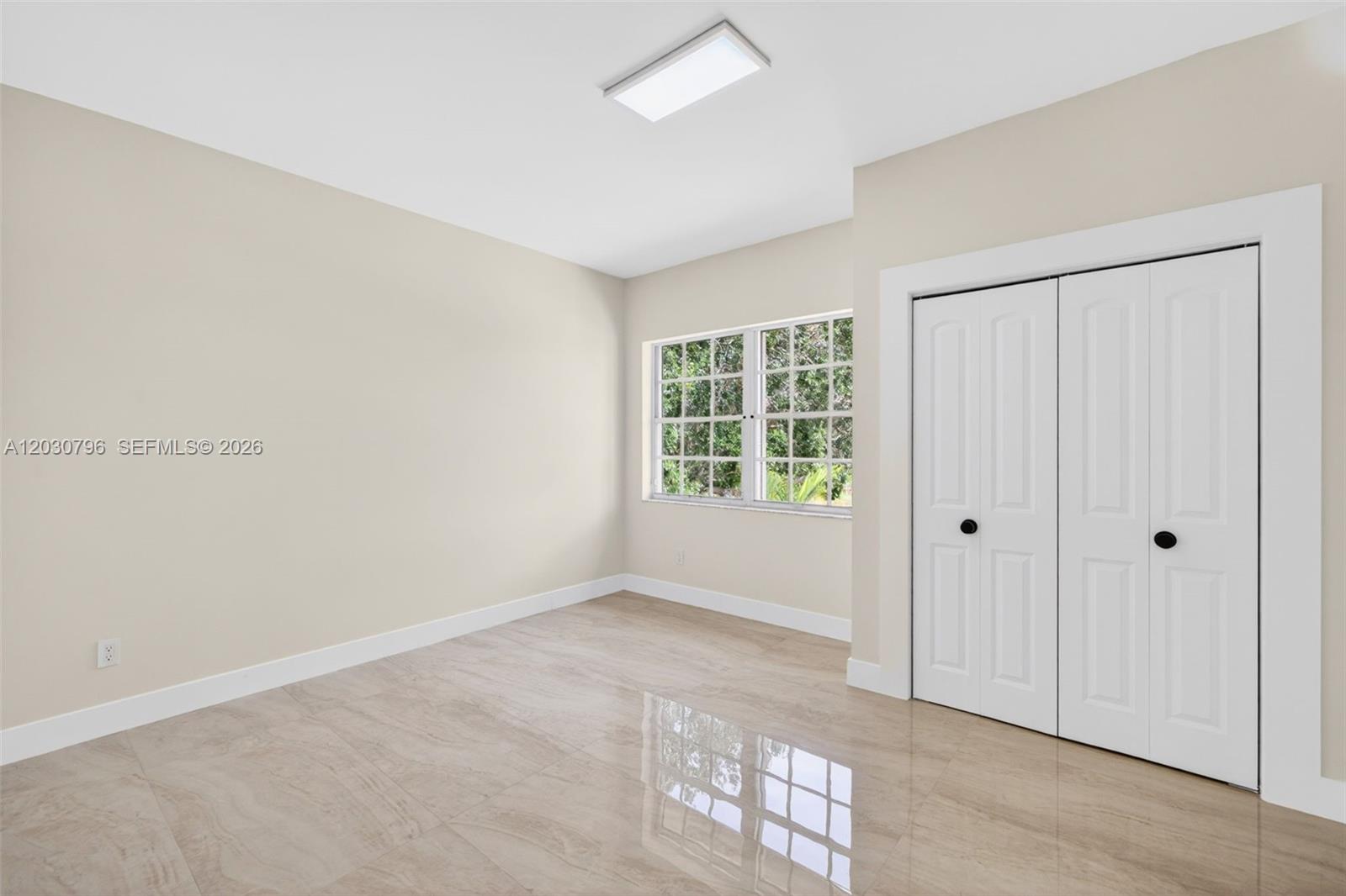 BROOKS ESTATES - Residential