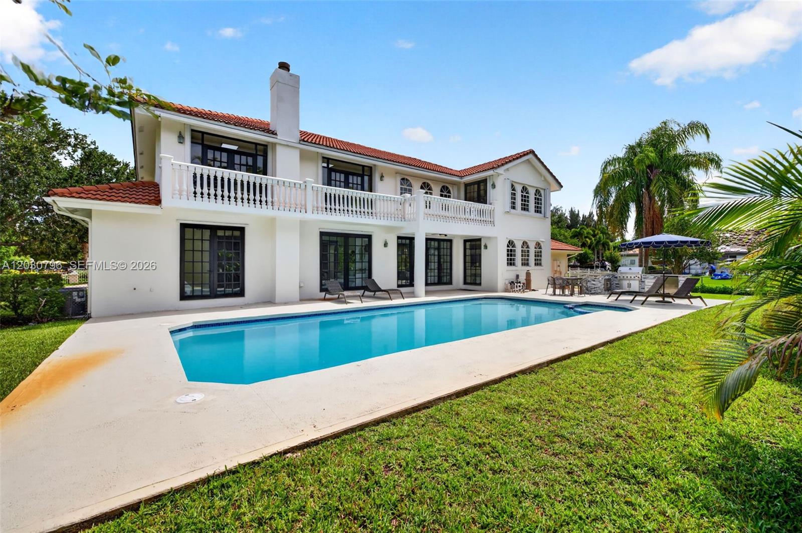 BROOKS ESTATES - Residential