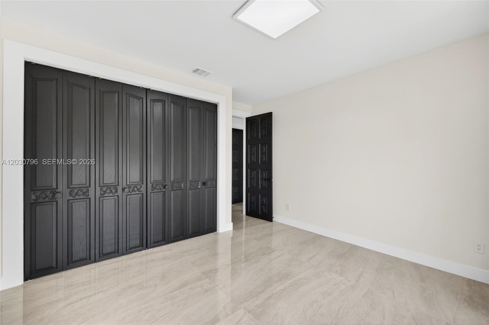 BROOKS ESTATES - Residential