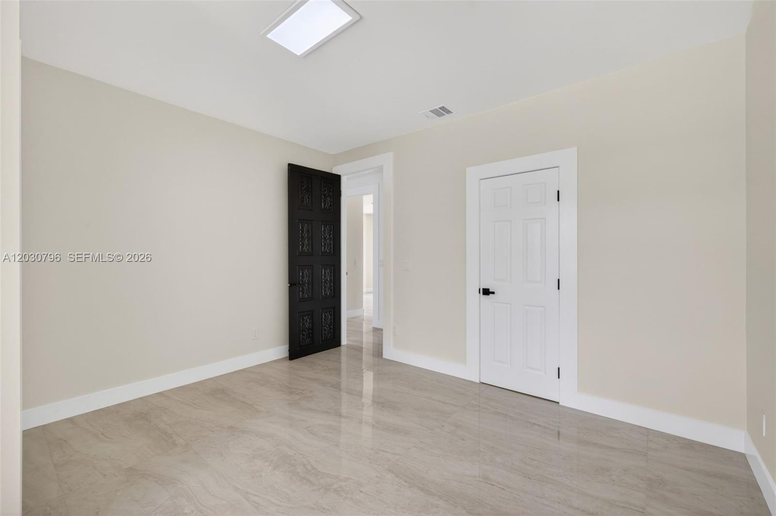 BROOKS ESTATES - Residential