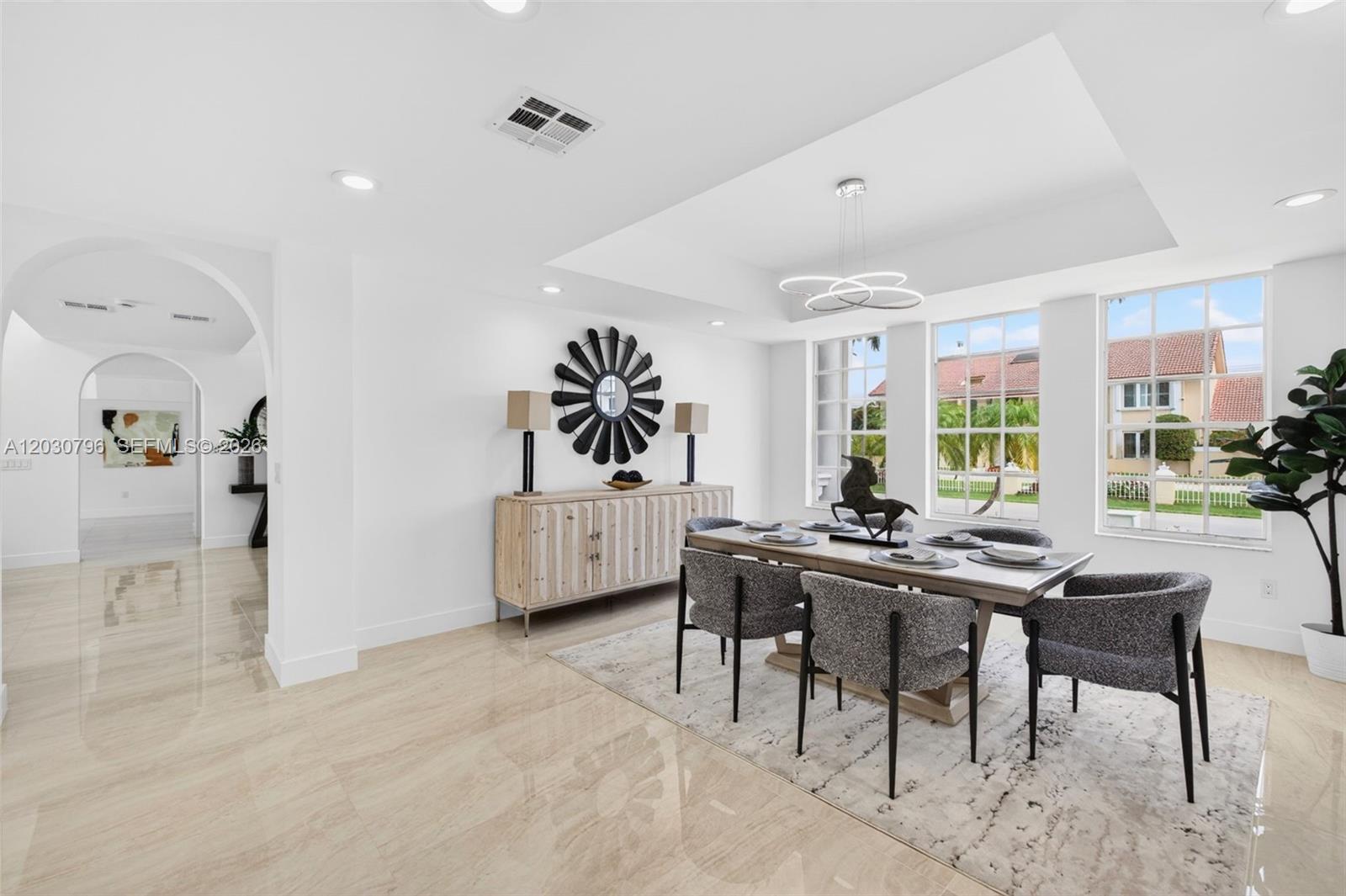 BROOKS ESTATES - Residential