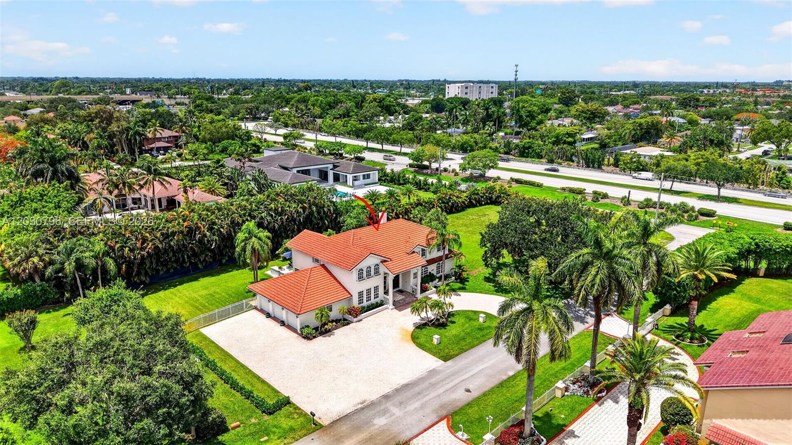 BROOKS ESTATES - Residential