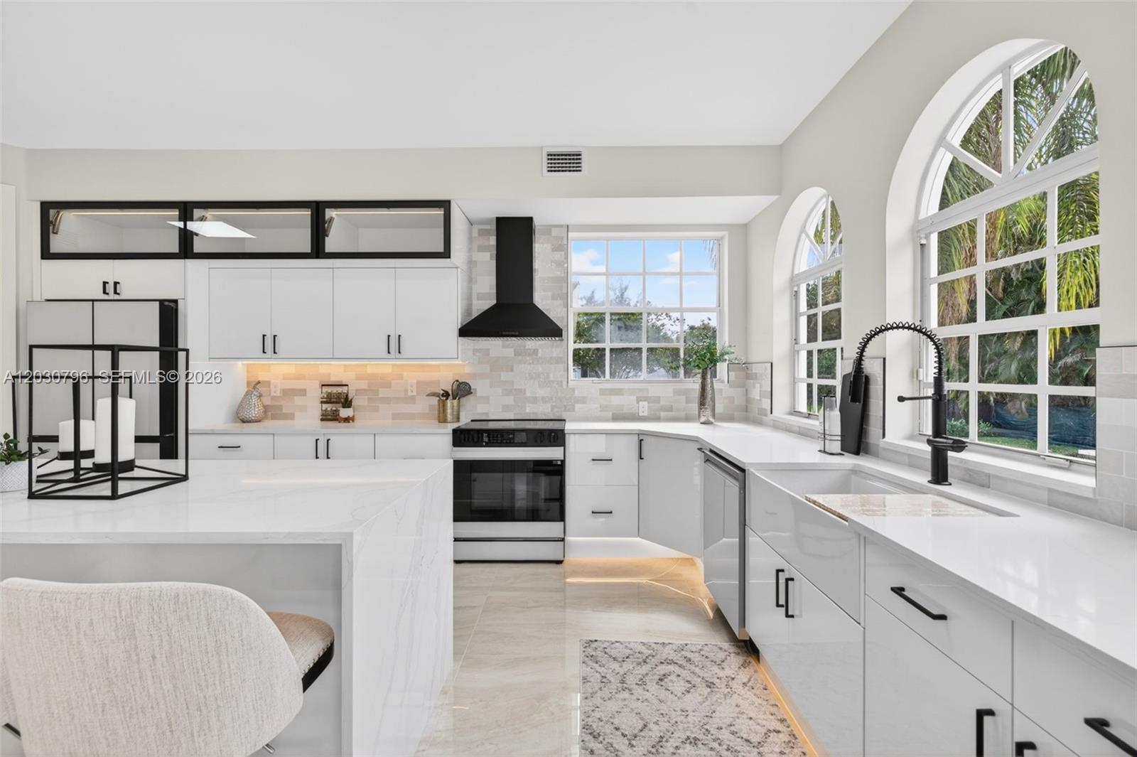 BROOKS ESTATES - Residential