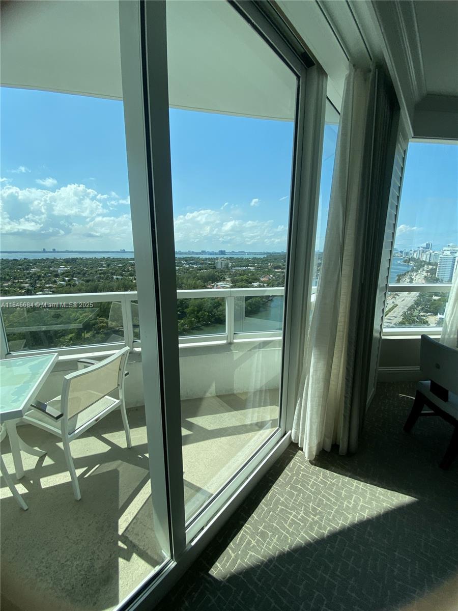 FONTAINEBLEAU II CONDO - Residential