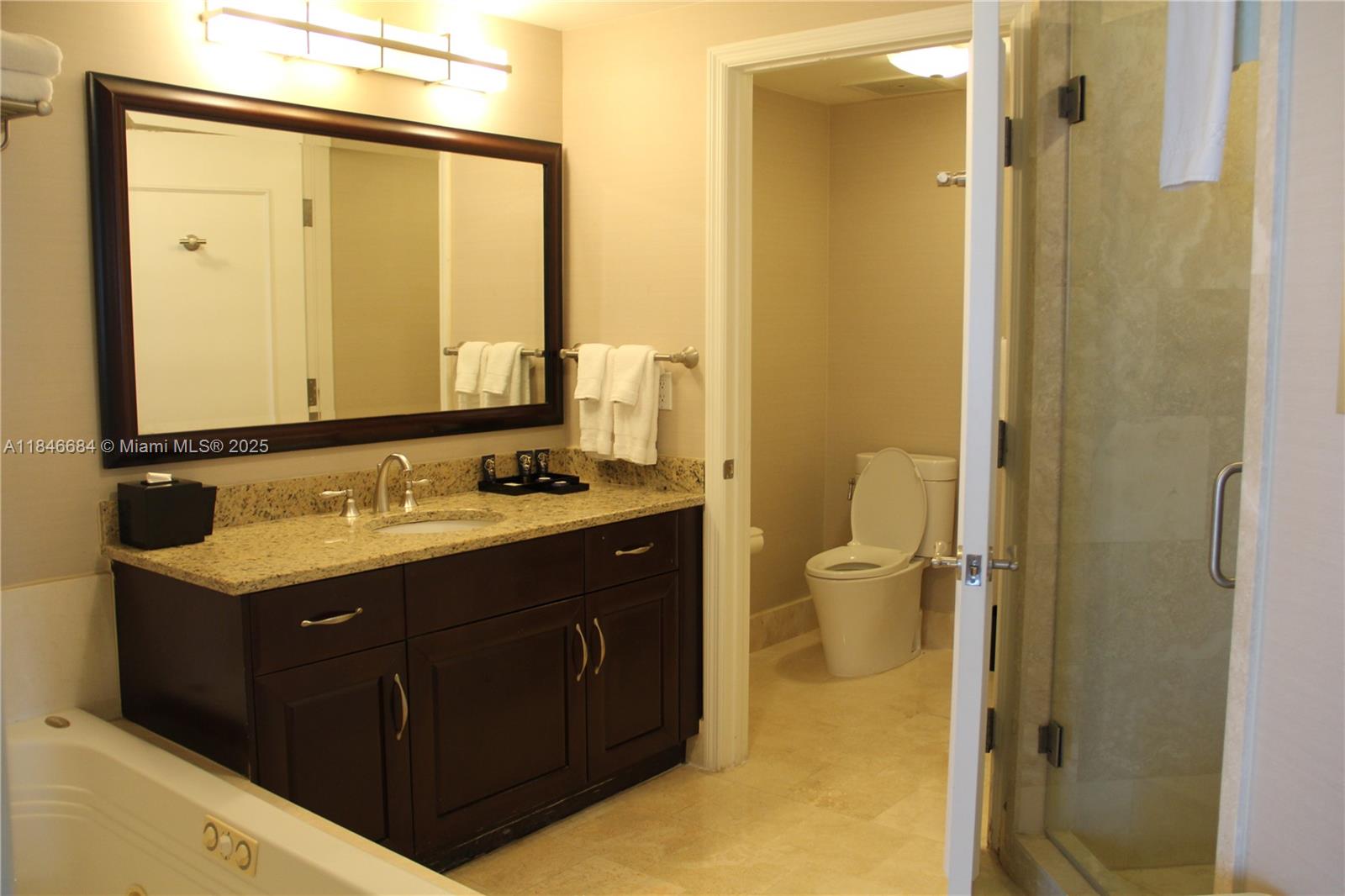 FONTAINEBLEAU II CONDO - Residential
