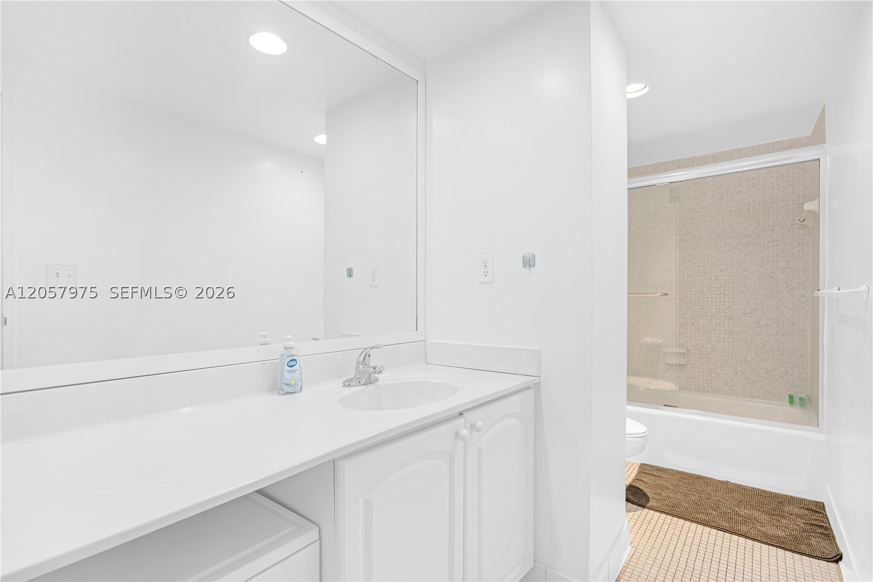 SIAN OCEAN RESIDENCES CON - Residential
