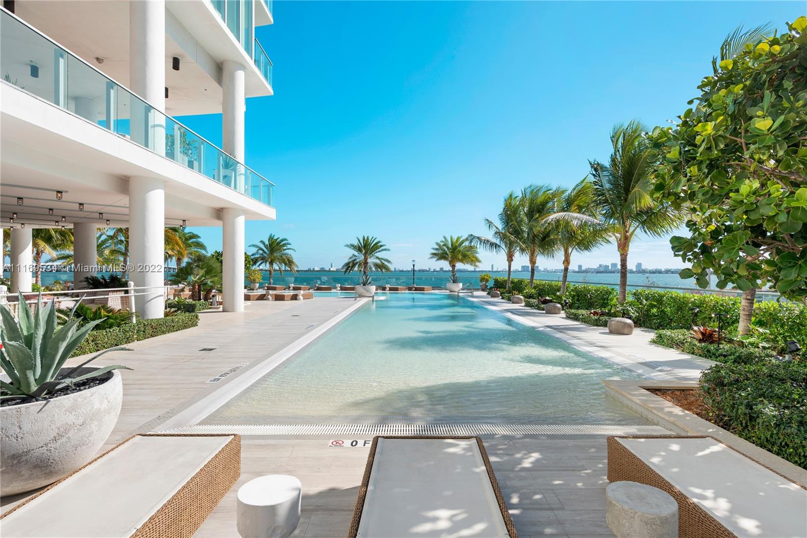BISCAYNE BEACH CONDO - Residential