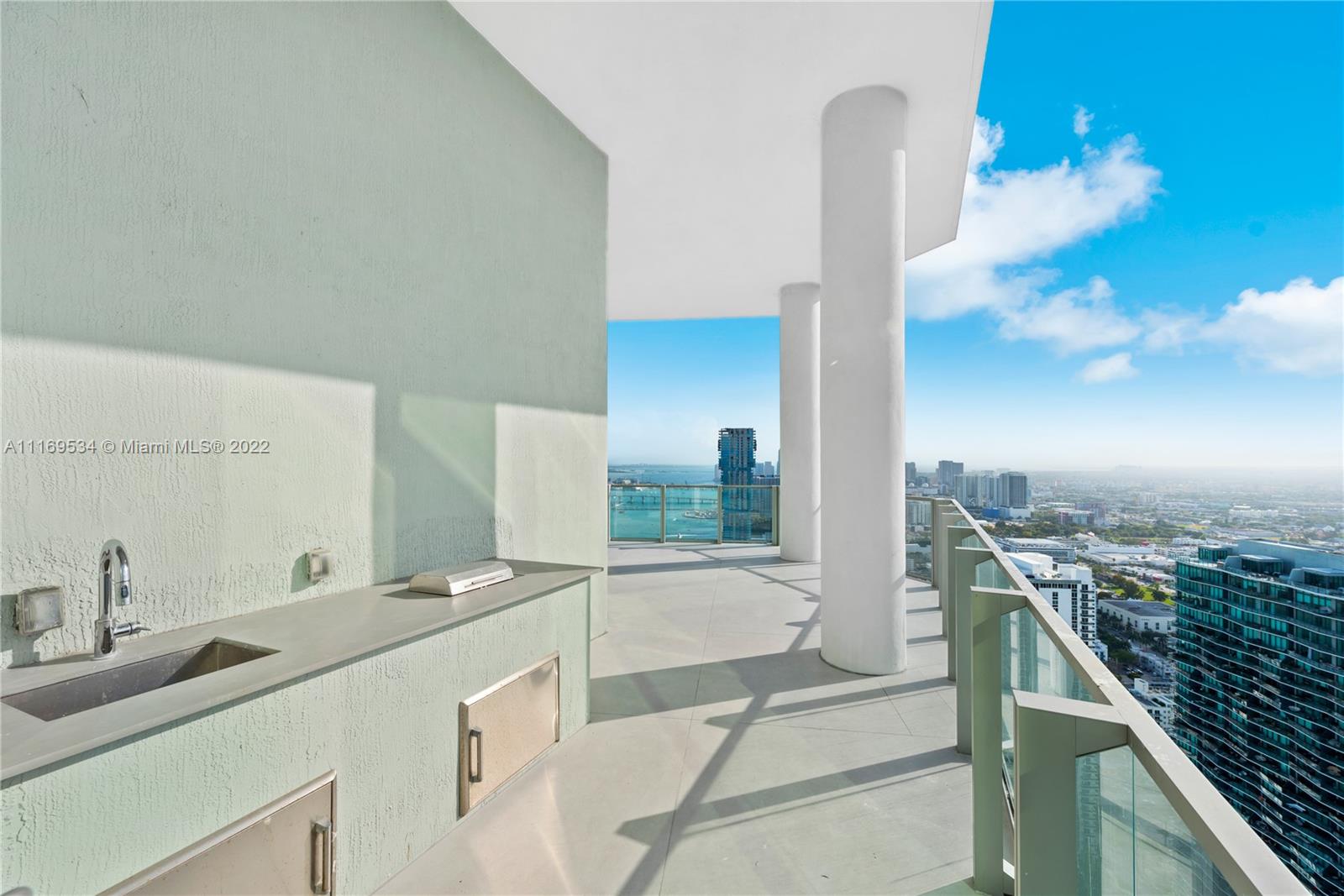 BISCAYNE BEACH CONDO - Residential