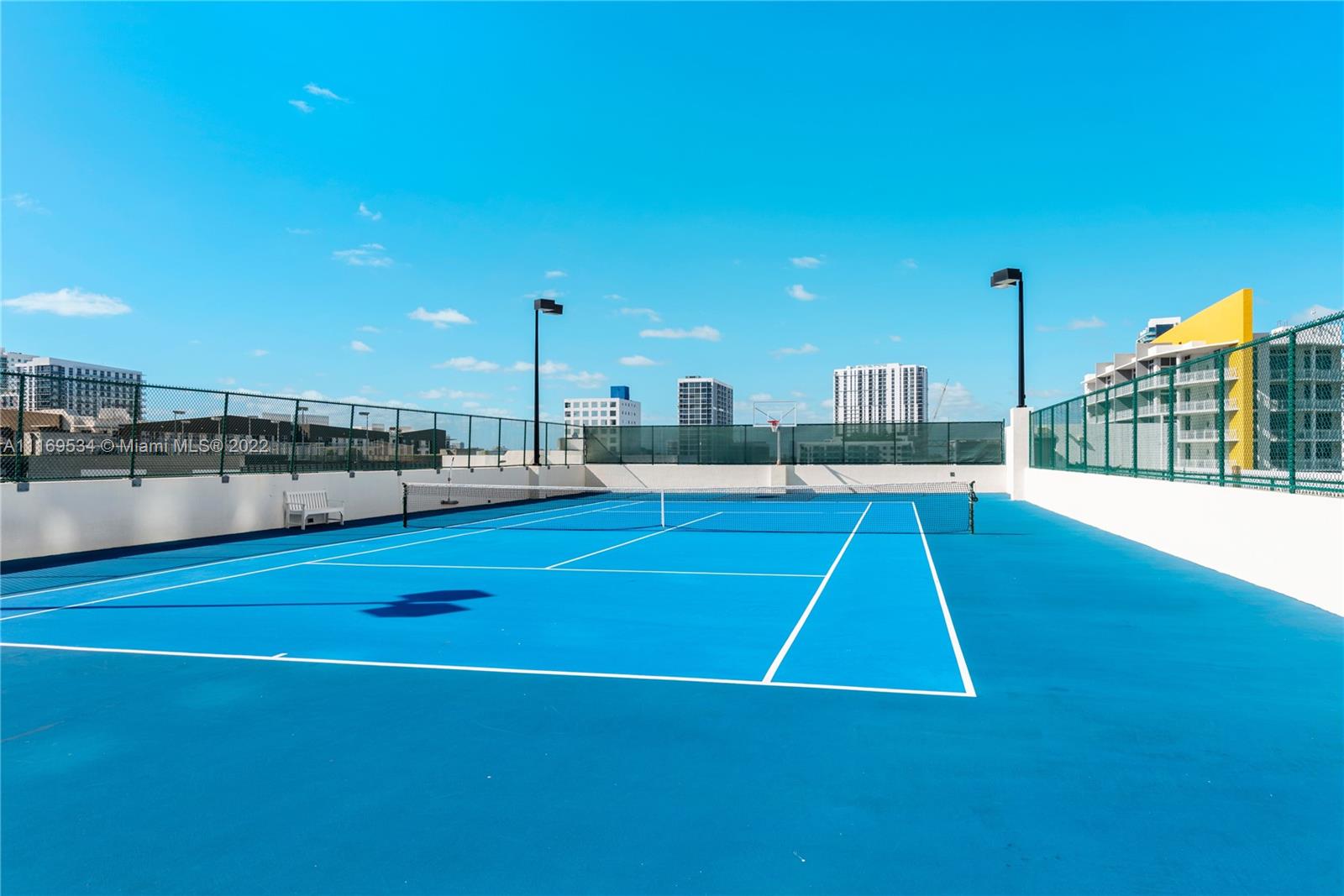 BISCAYNE BEACH CONDO - Residential