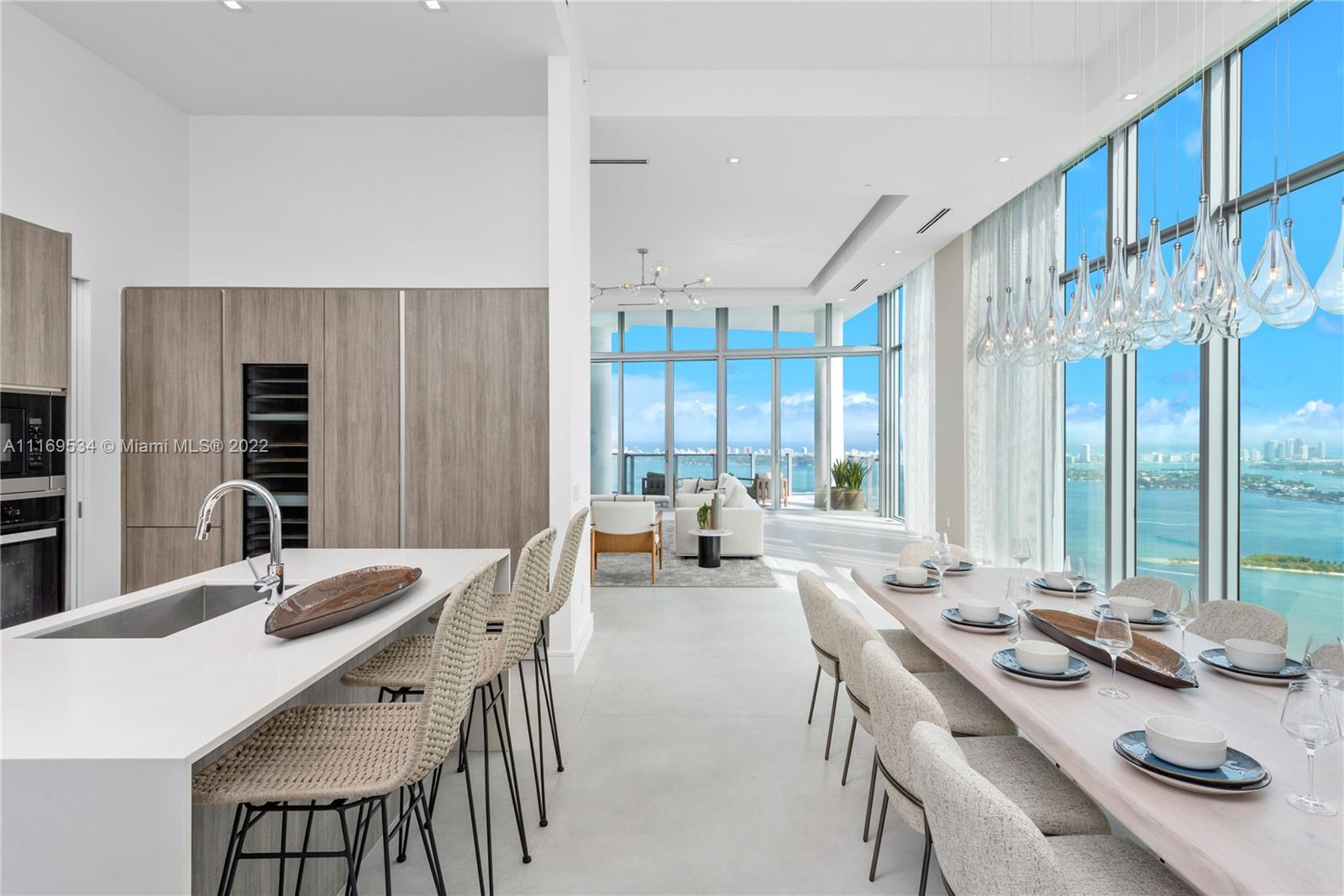 BISCAYNE BEACH CONDO - Residential