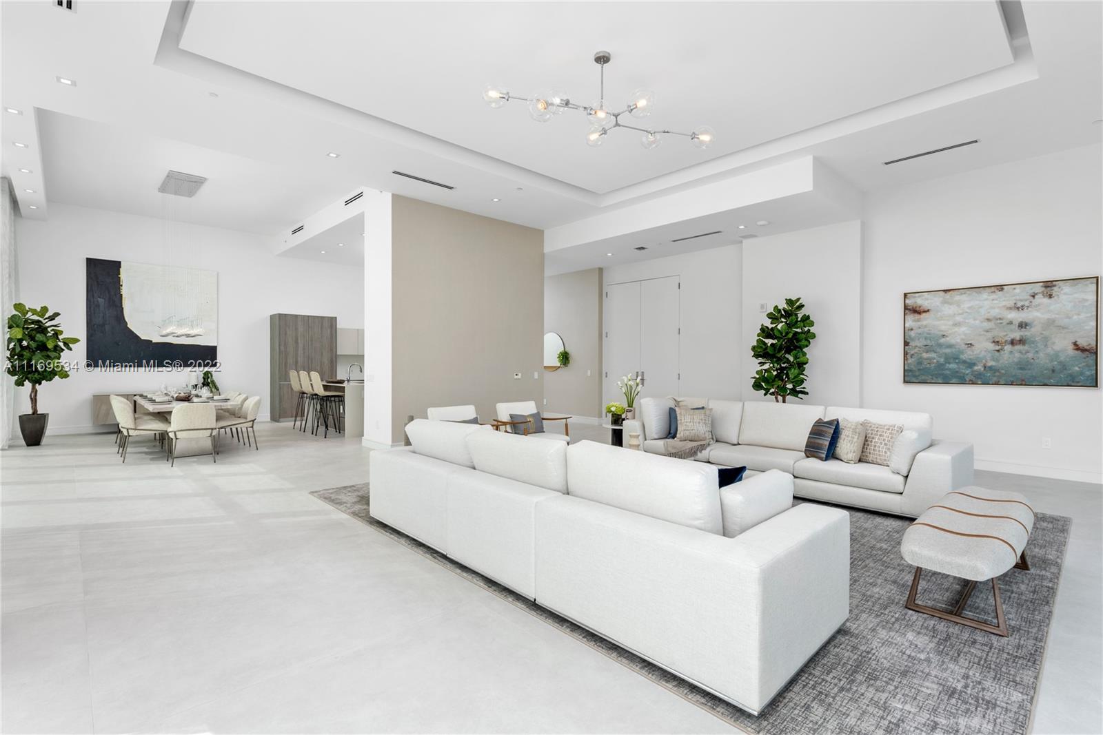 BISCAYNE BEACH CONDO - Residential