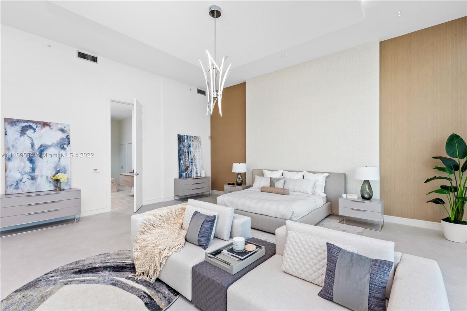 BISCAYNE BEACH CONDO - Residential
