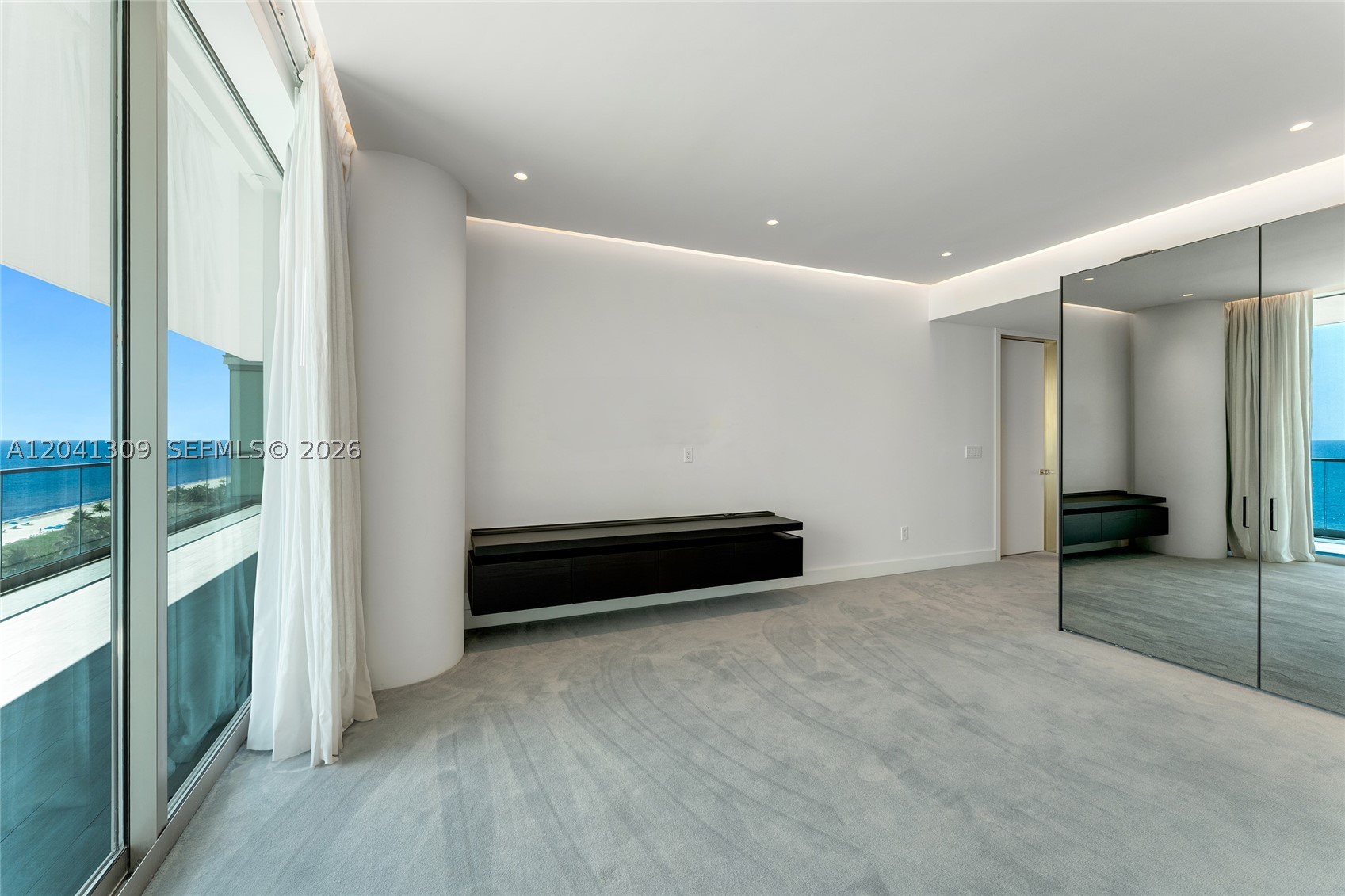 OCEANA BAL HARBOUR CONDO - Residential
