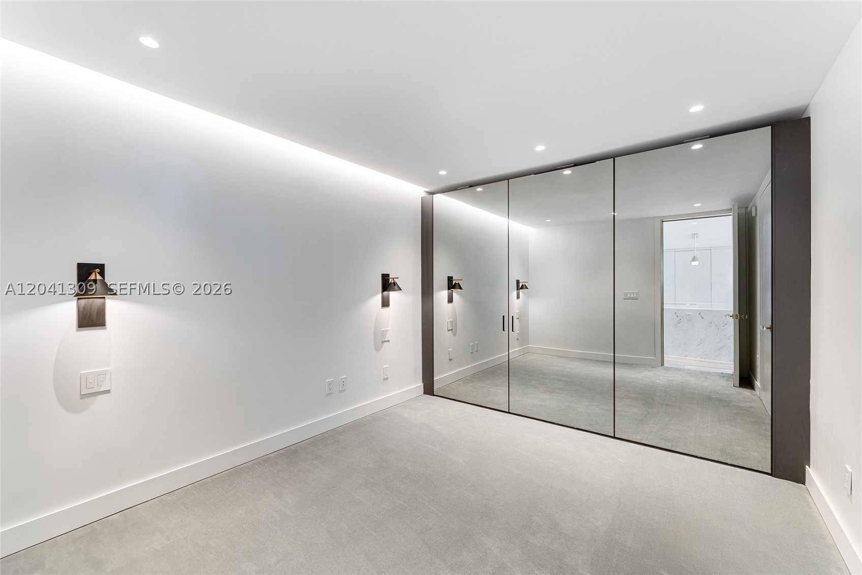 OCEANA BAL HARBOUR CONDO - Residential