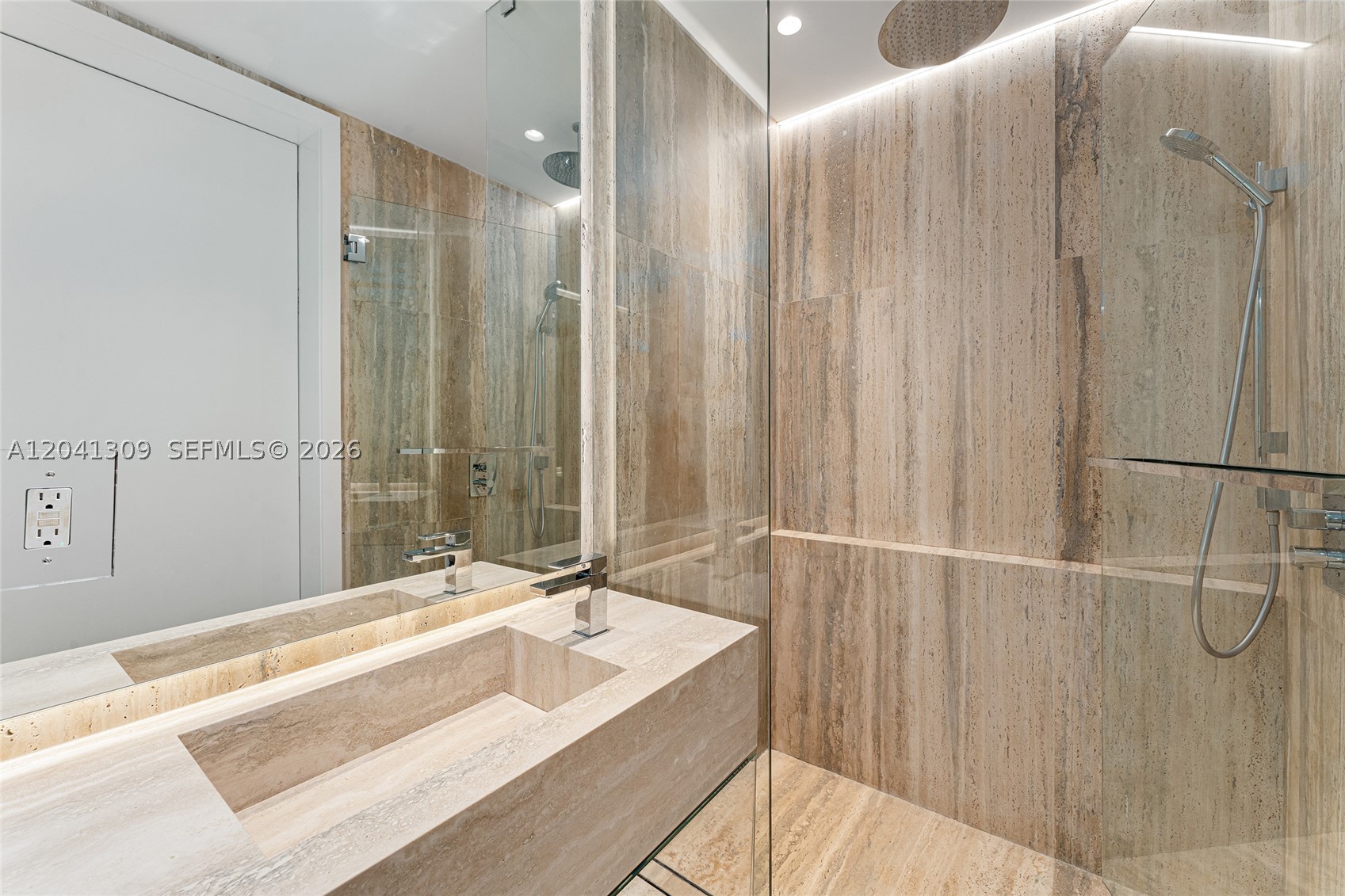 OCEANA BAL HARBOUR CONDO - Residential