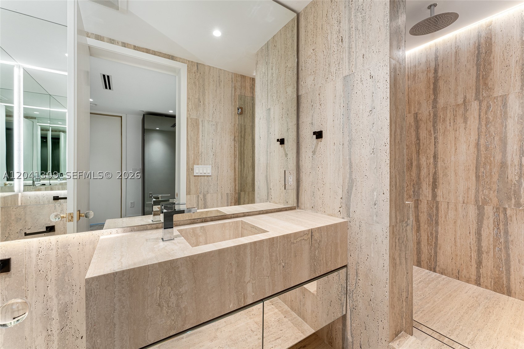OCEANA BAL HARBOUR CONDO - Residential