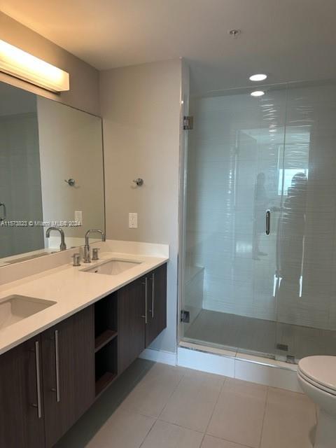 GRAND BAY COMMONS SOUTH - Residential Lease