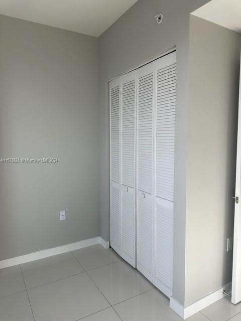 GRAND BAY COMMONS SOUTH - Residential Lease