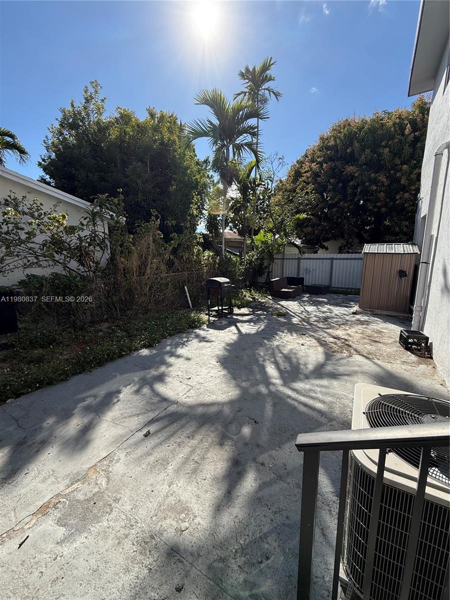 CITY LINE PARK AMD - Residential Lease