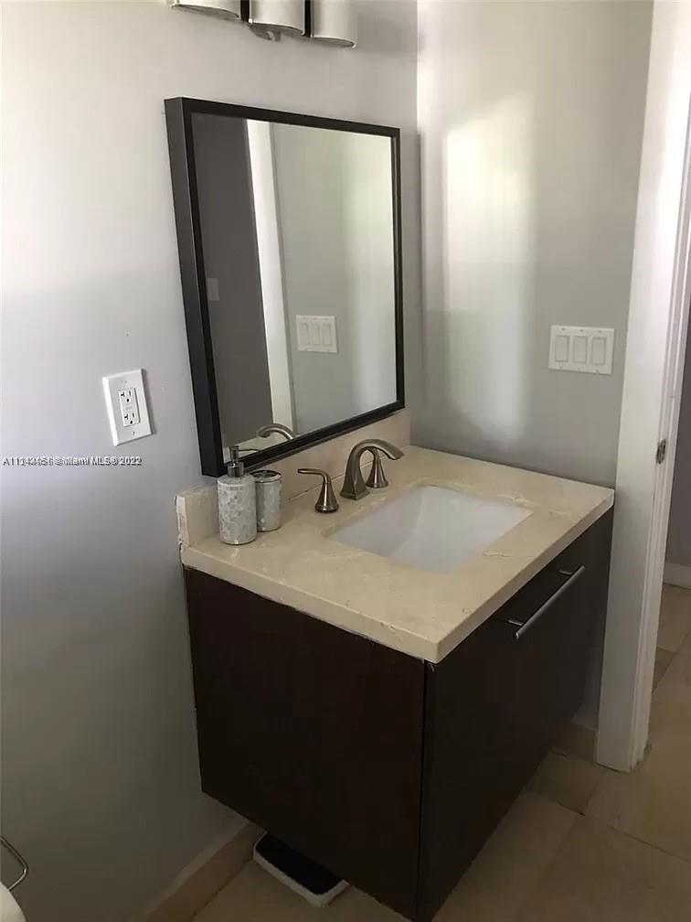 BAL HARBOUR RES SEC - Residential Lease