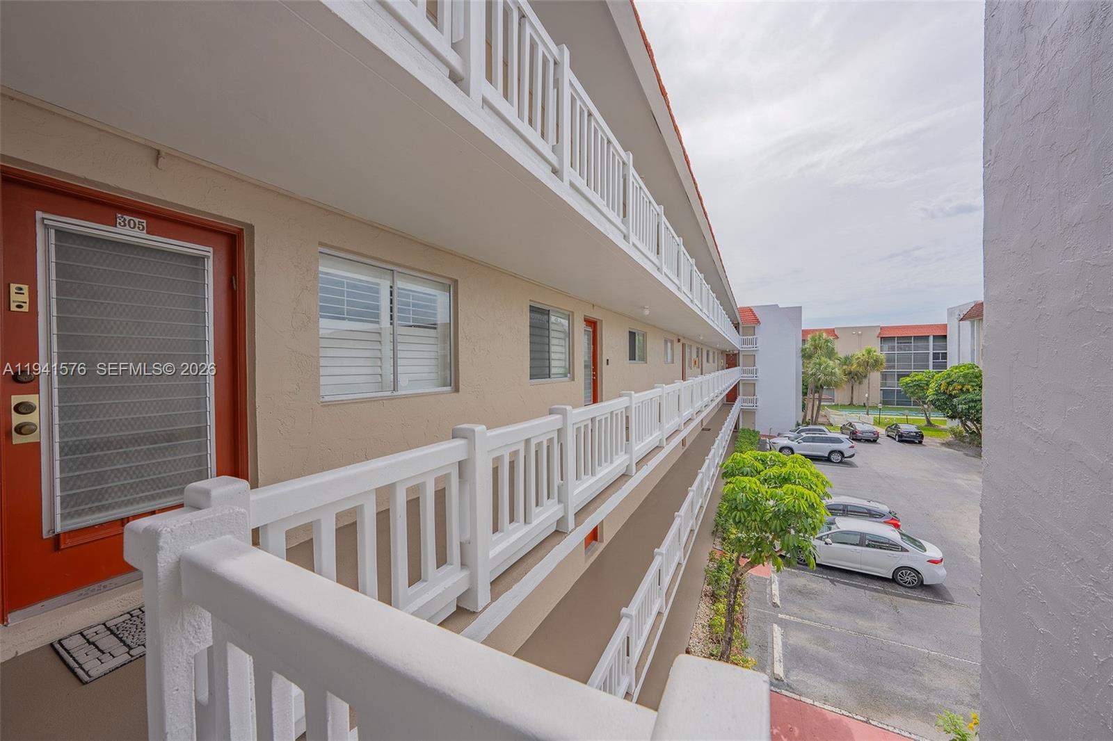 LAS VISTAS C IN INVERRARY - Residential