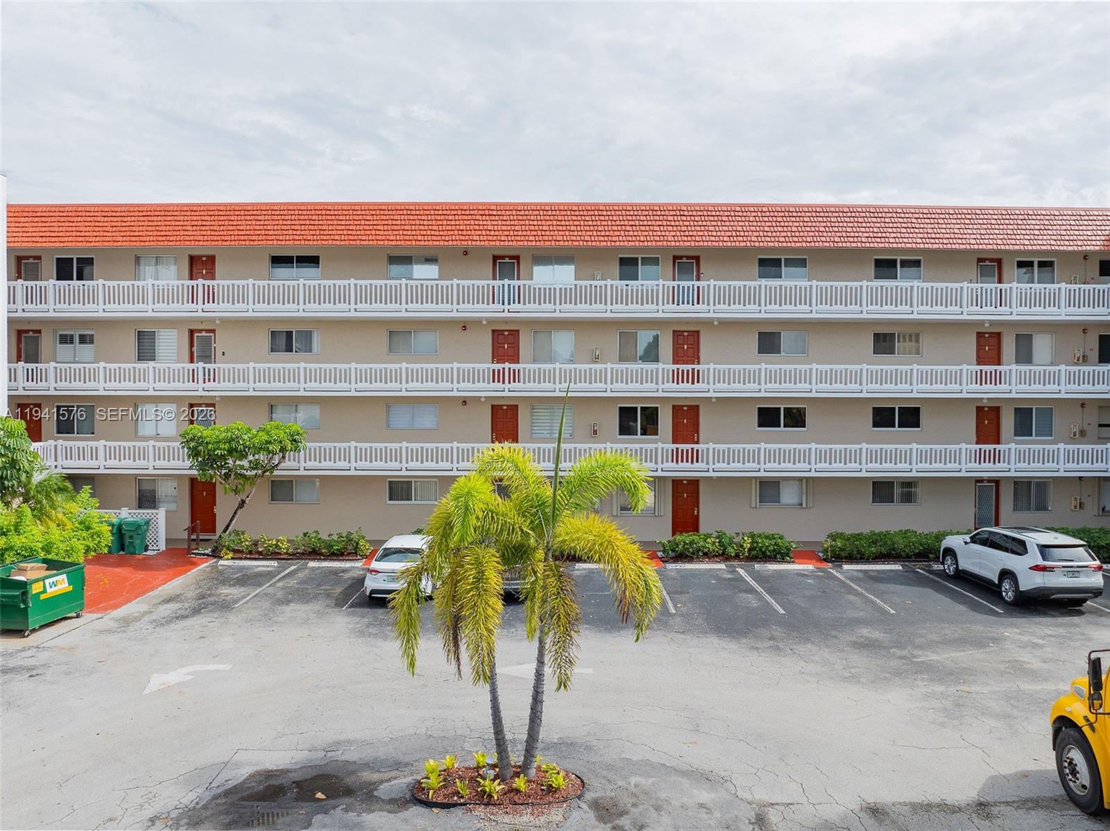 LAS VISTAS C IN INVERRARY - Residential