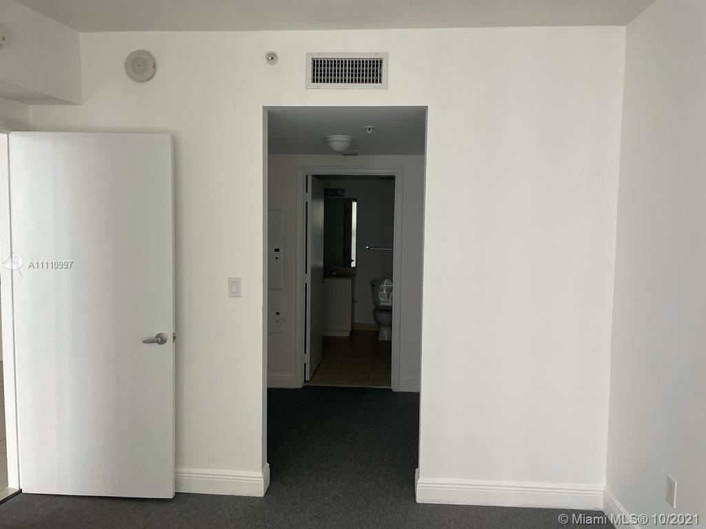 OPERA TOWER - Residential Lease